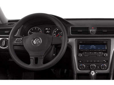 2015 Volkswagen Passat 1.8T SE
