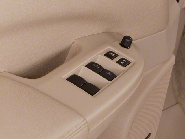 2011 Nissan Quest SV