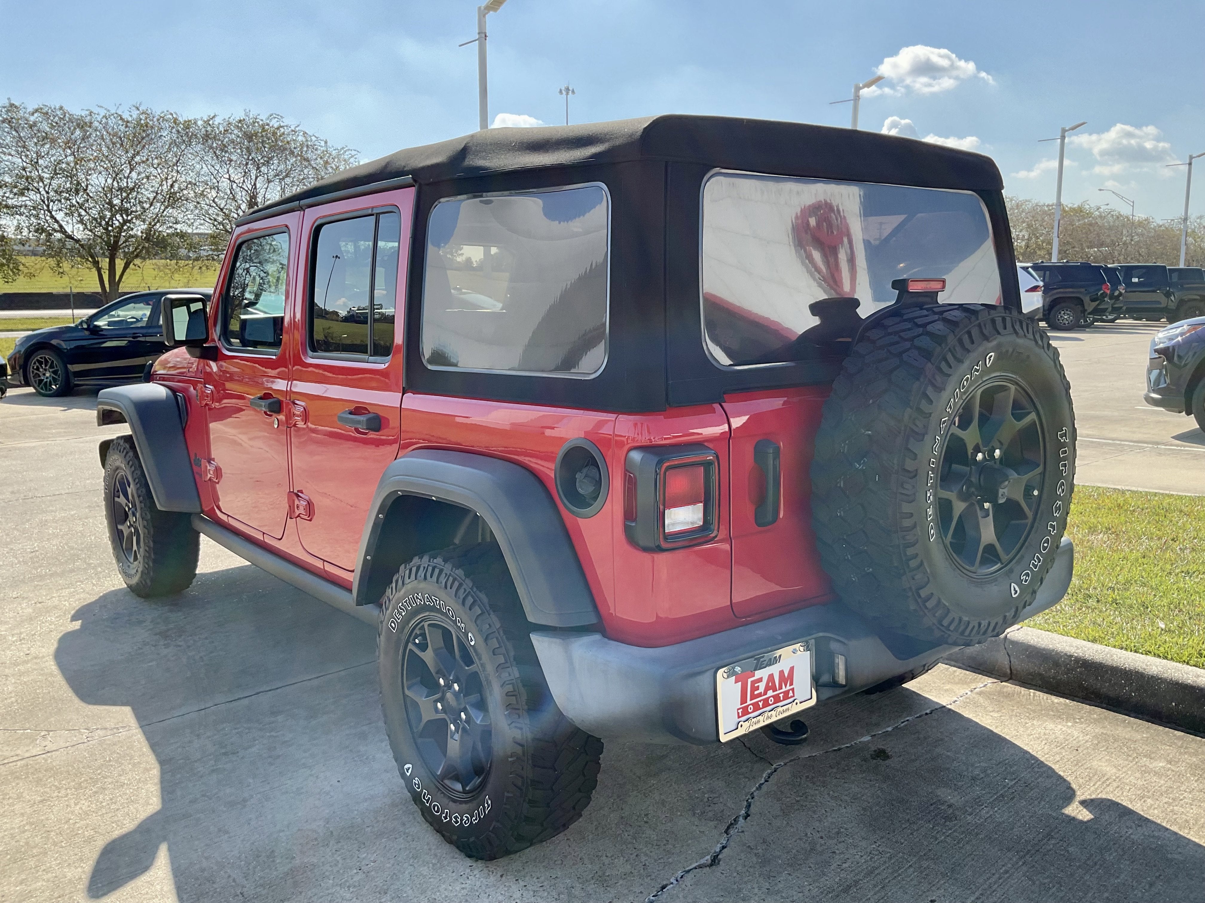 2022 Jeep Wrangler Unlimited Willys