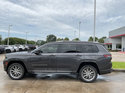 2022 Jeep Grand Cherokee L Summit