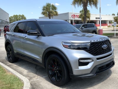 2022 Ford Explorer ST