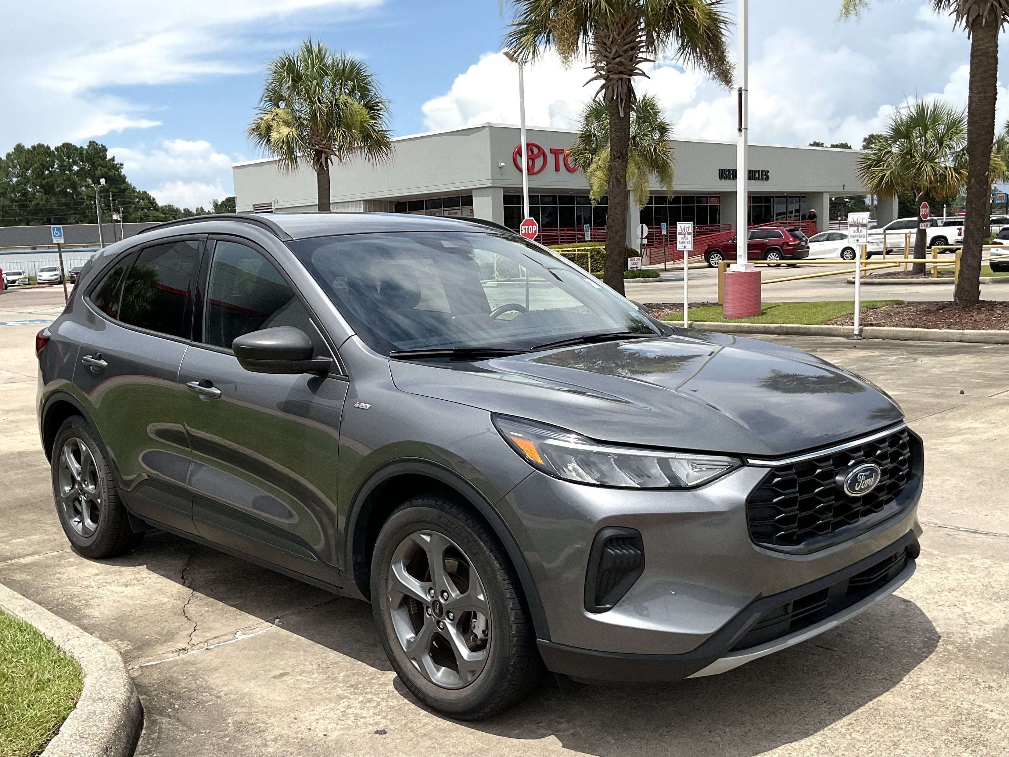2025 Ford Escape ST-Line