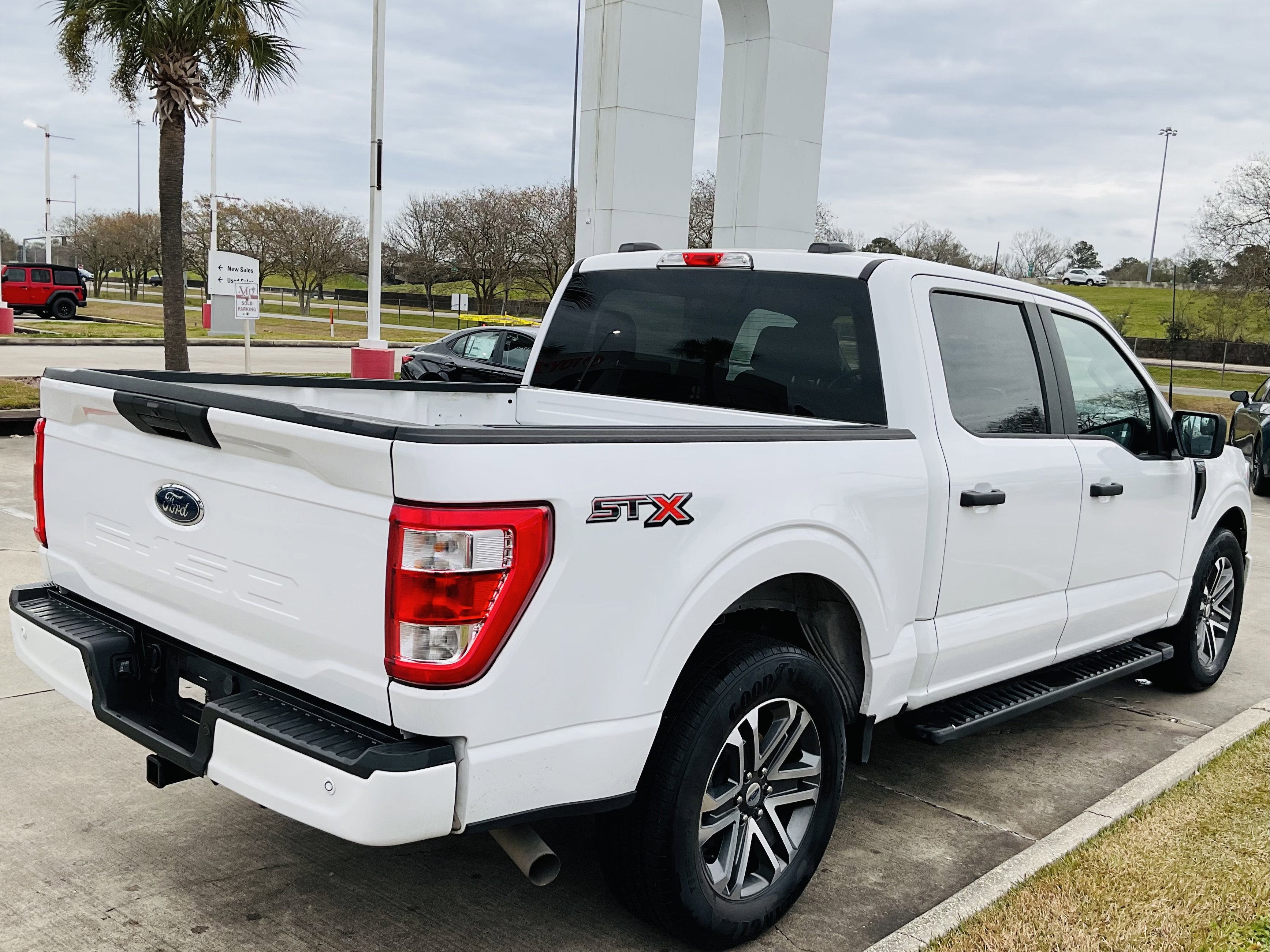 2022 Ford F-150 XL