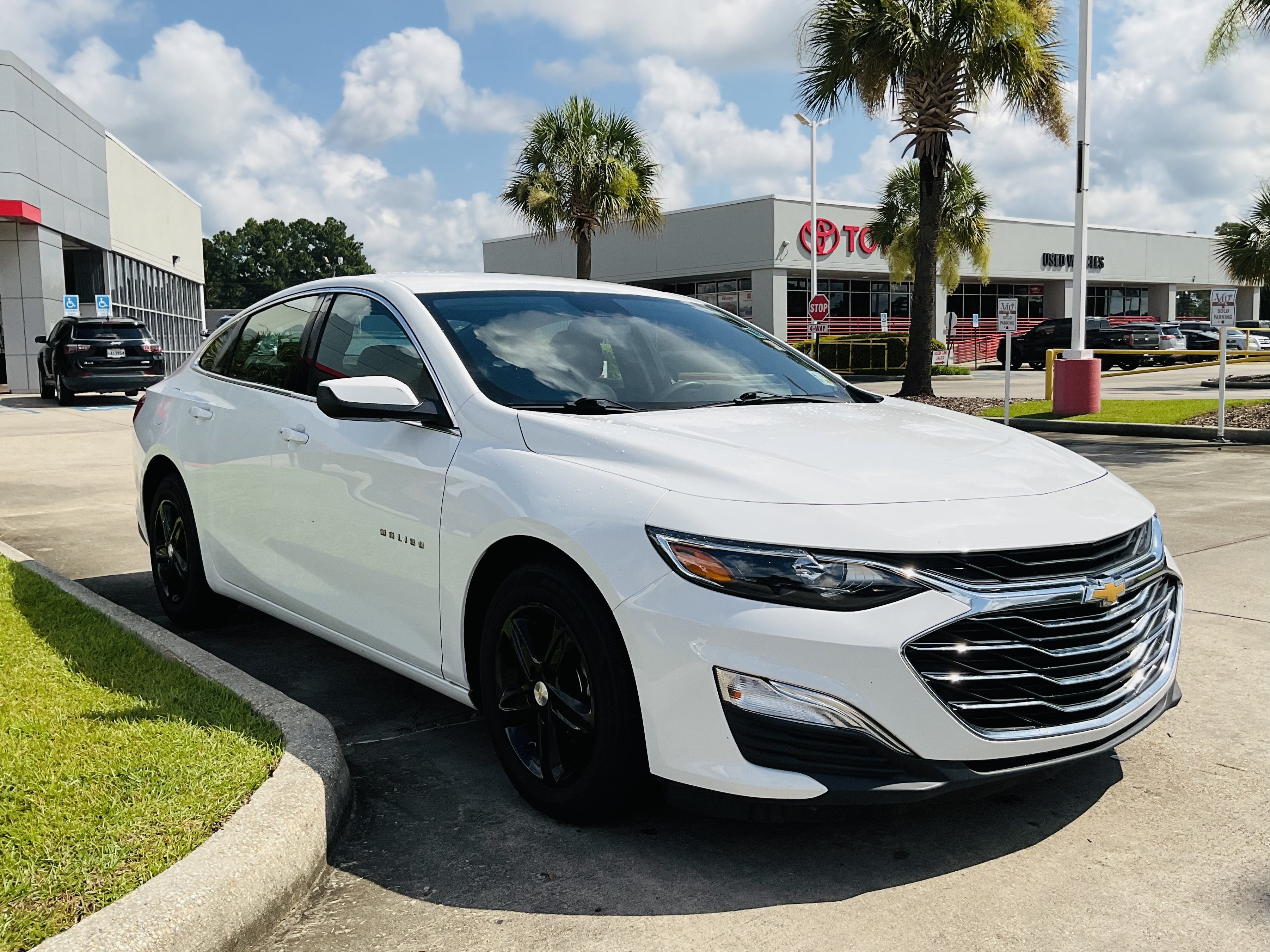 2022 Chevrolet Malibu LS