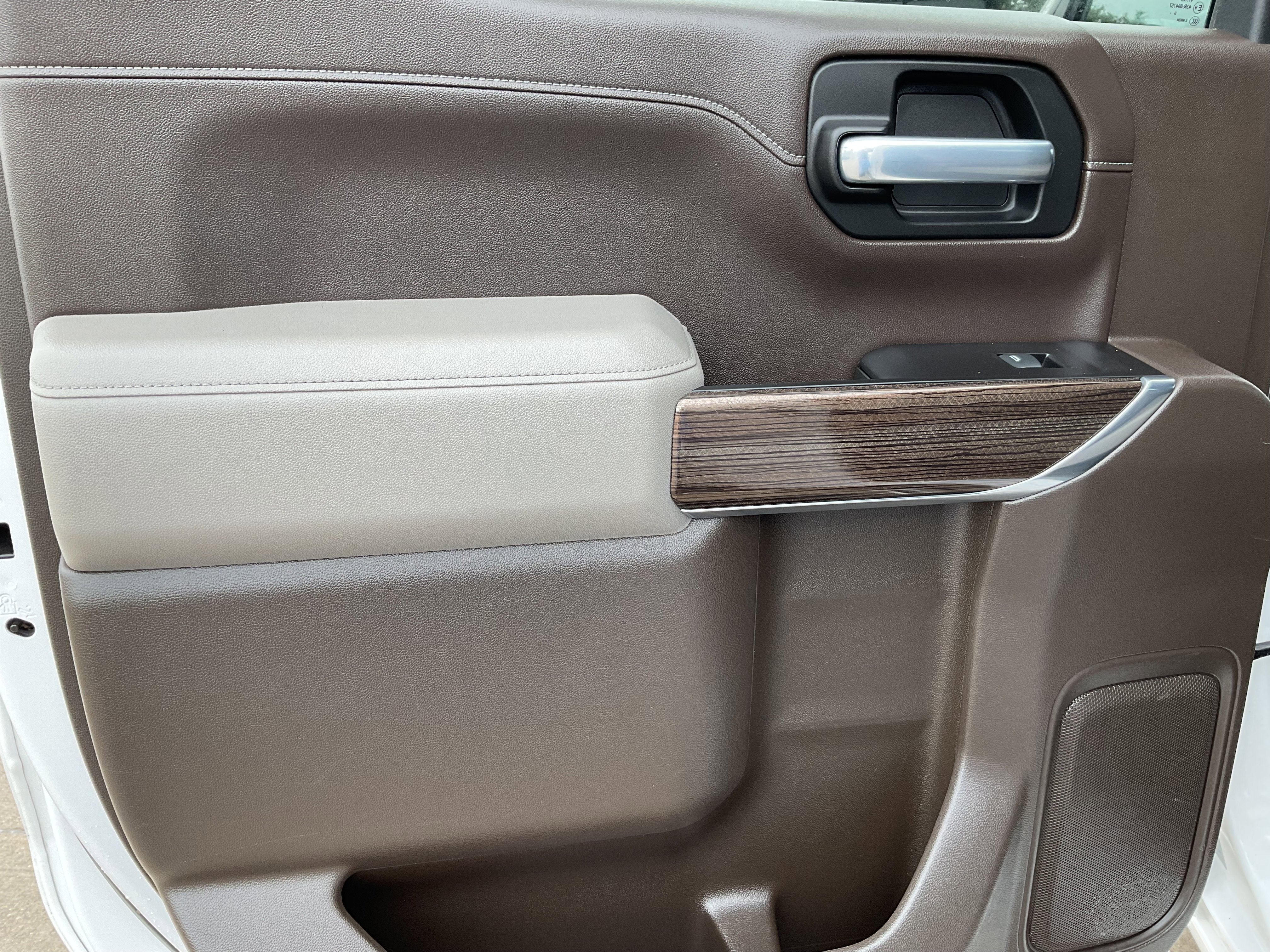 2021 Chevrolet Silverado RST