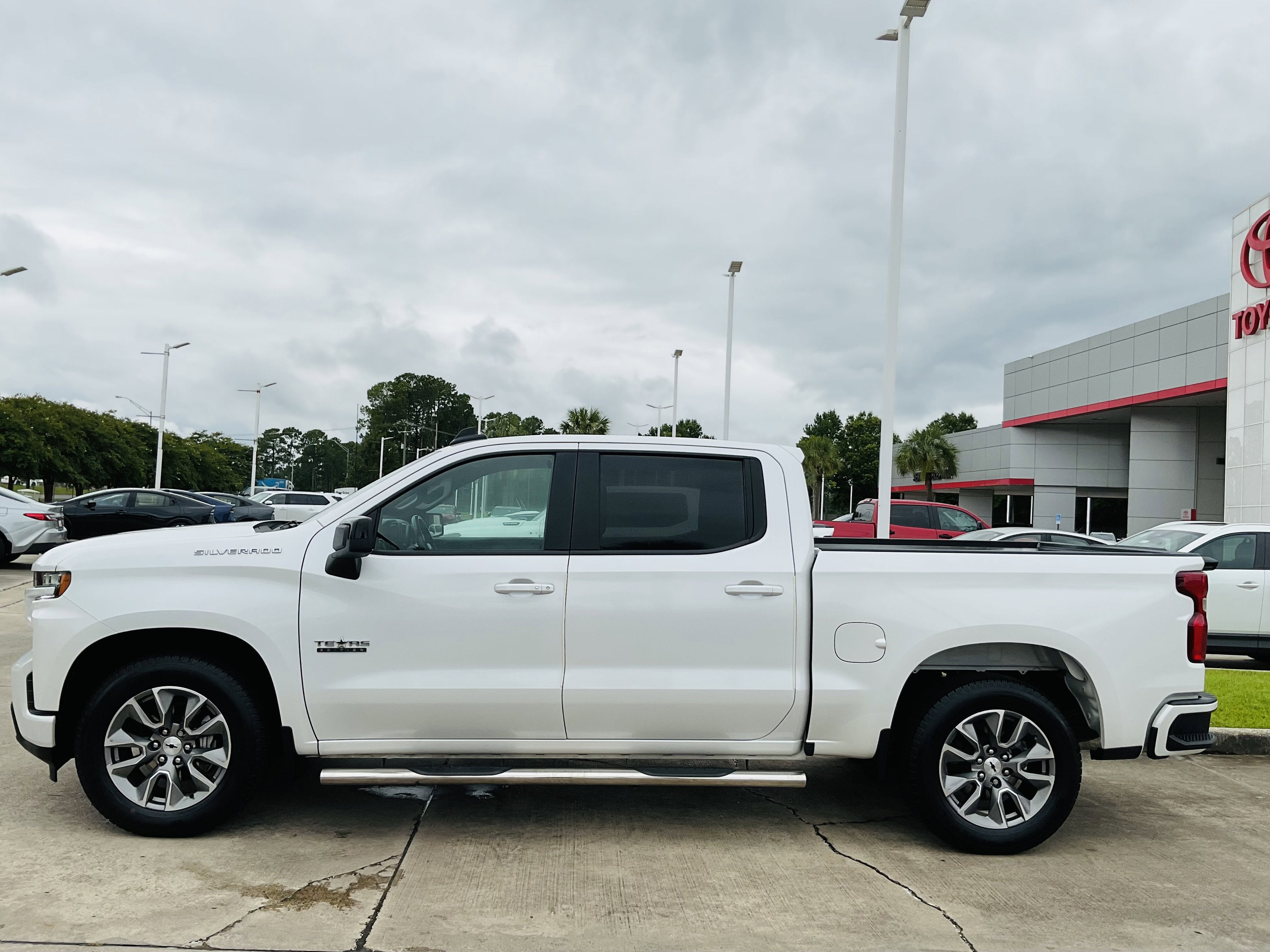 2021 Chevrolet Silverado RST