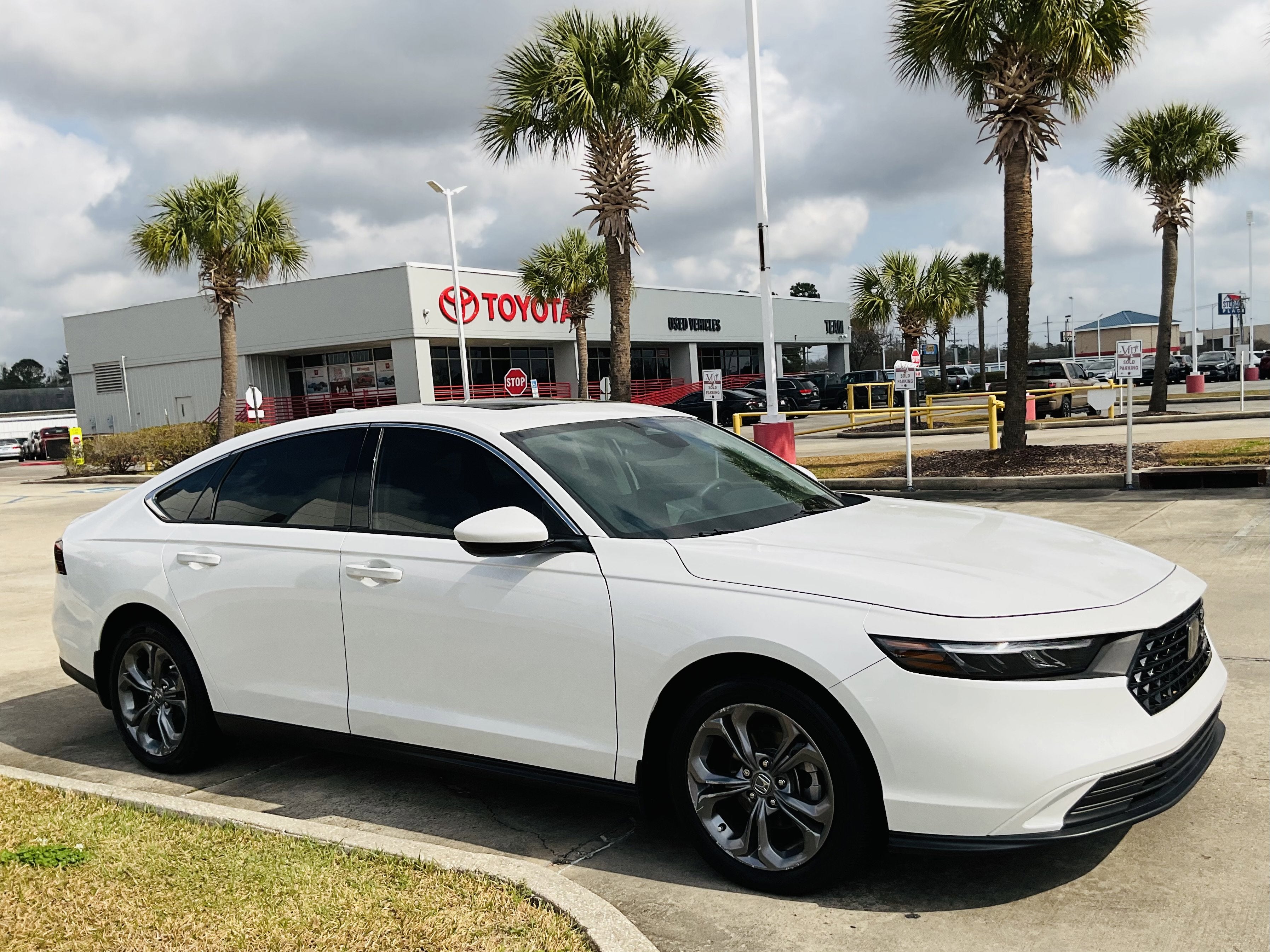 2024 Honda Accord EX