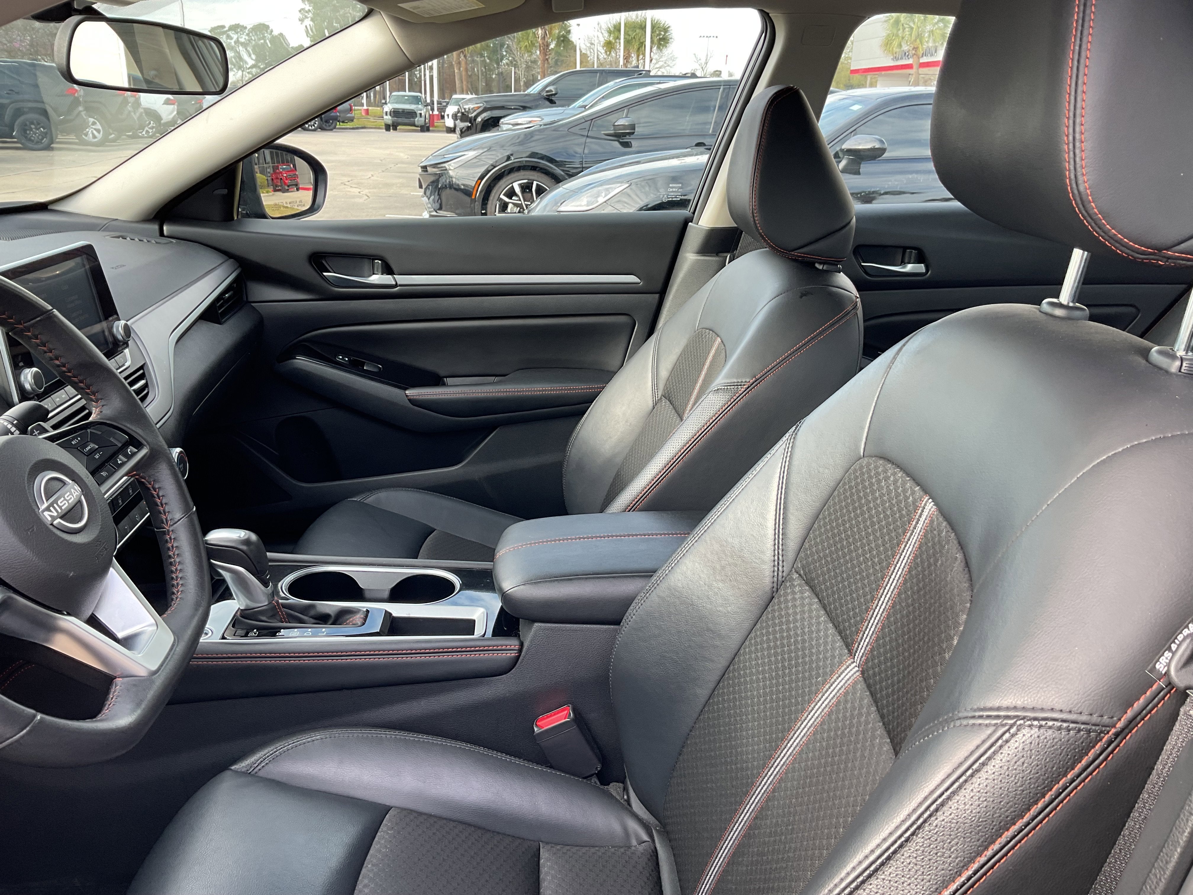 2025 Nissan Altima SR