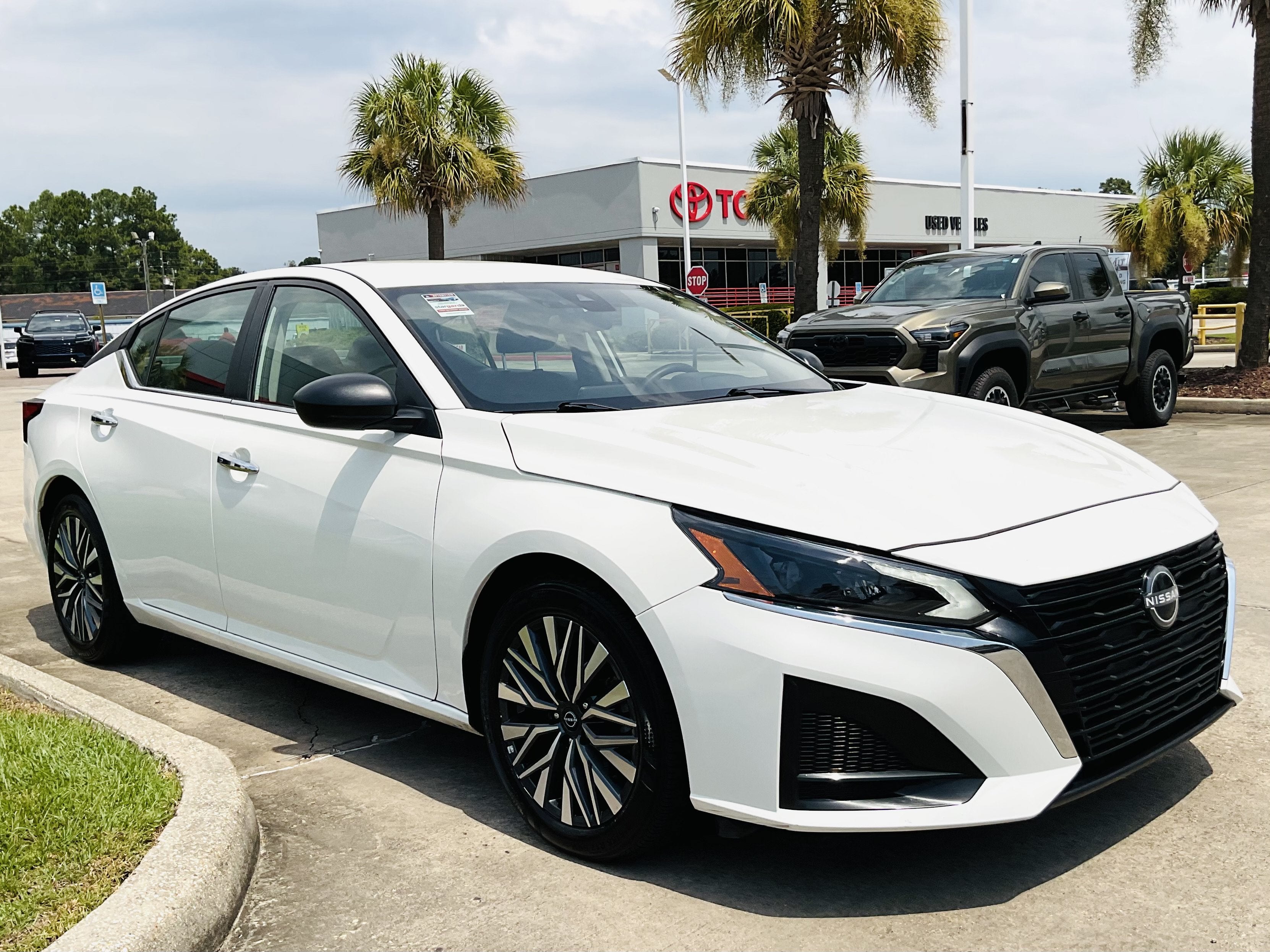2025 Nissan Altima SV
