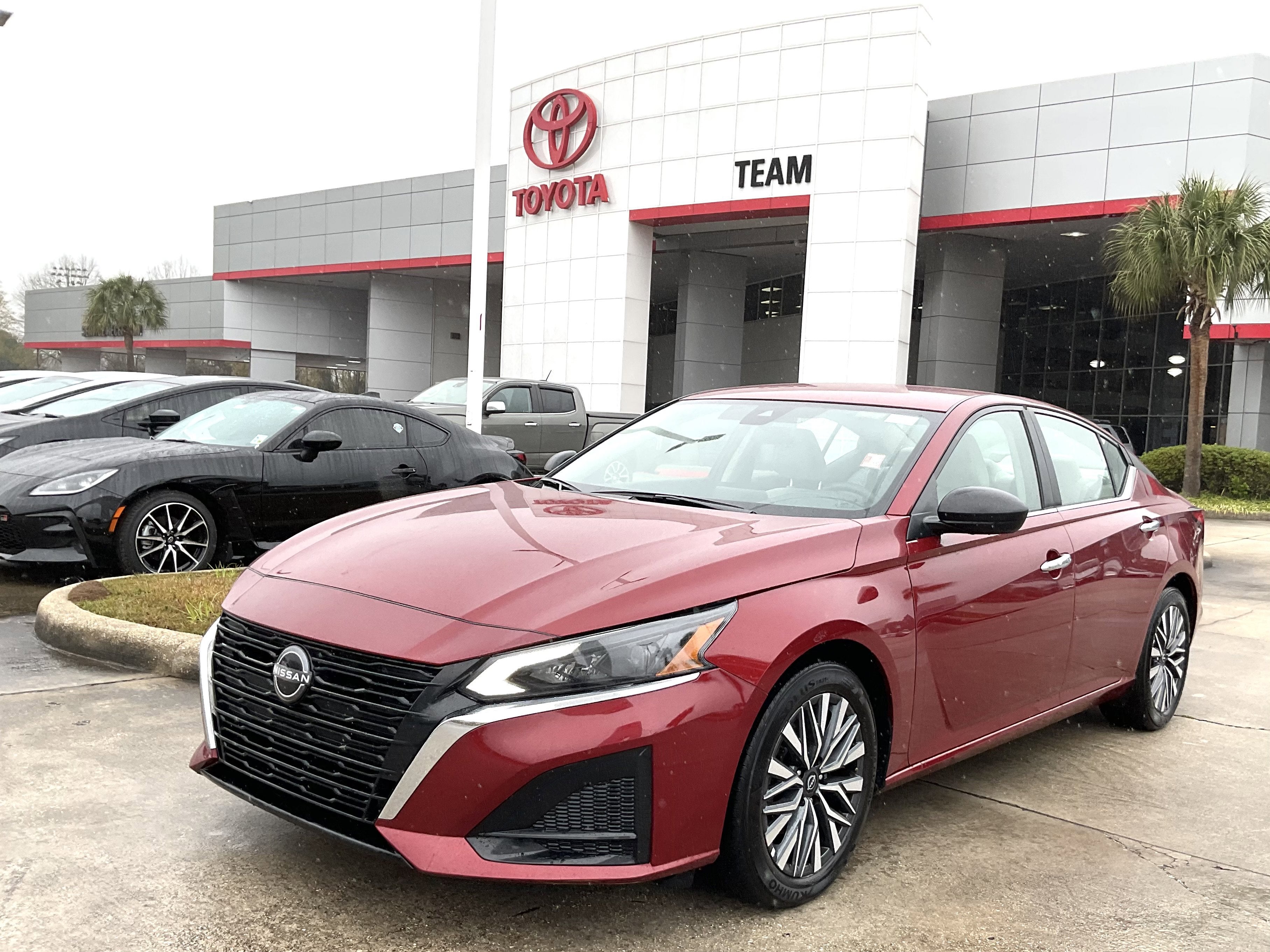 2025 Nissan Altima SV