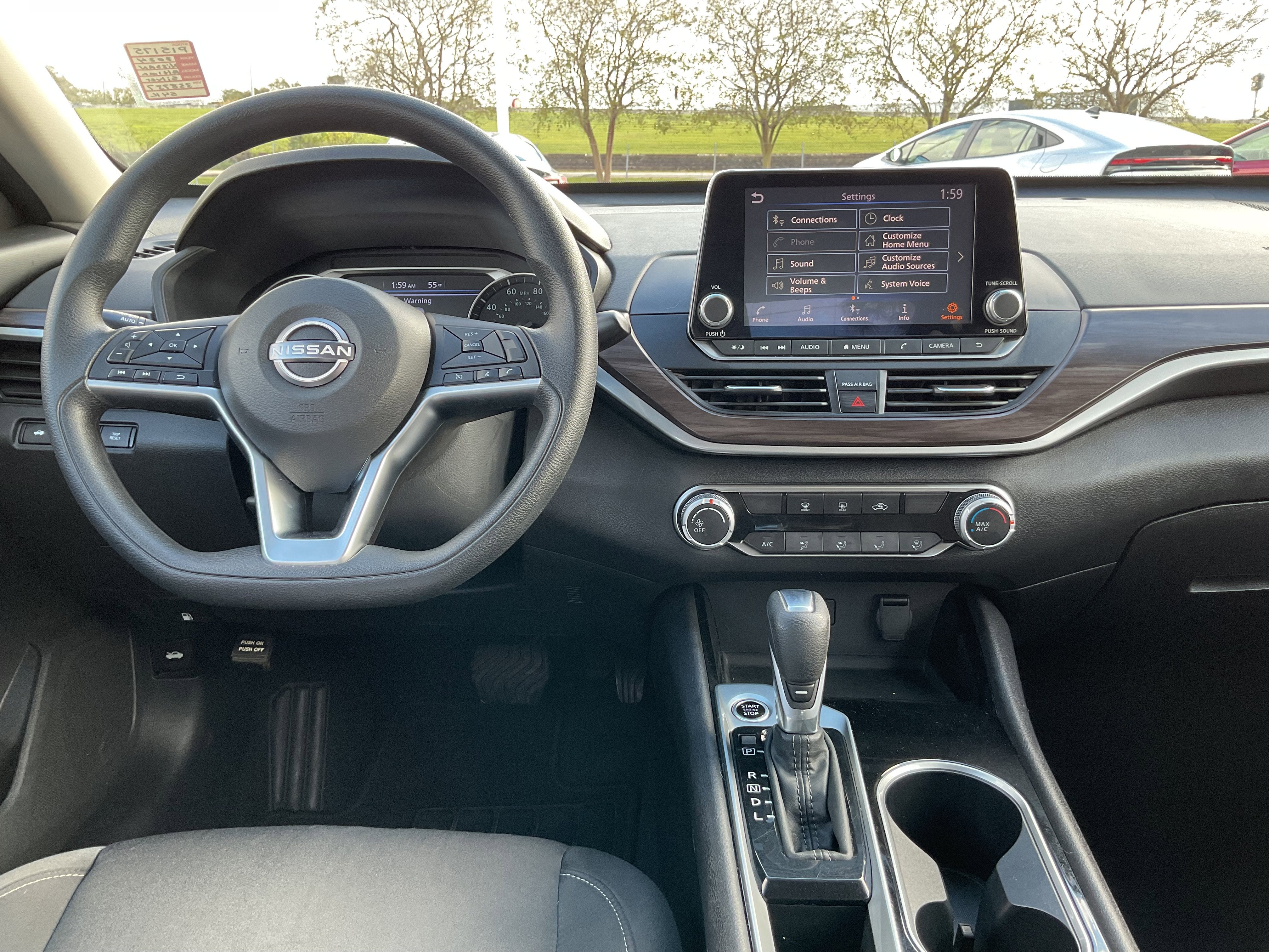 2024 Nissan Altima 2.5 SV