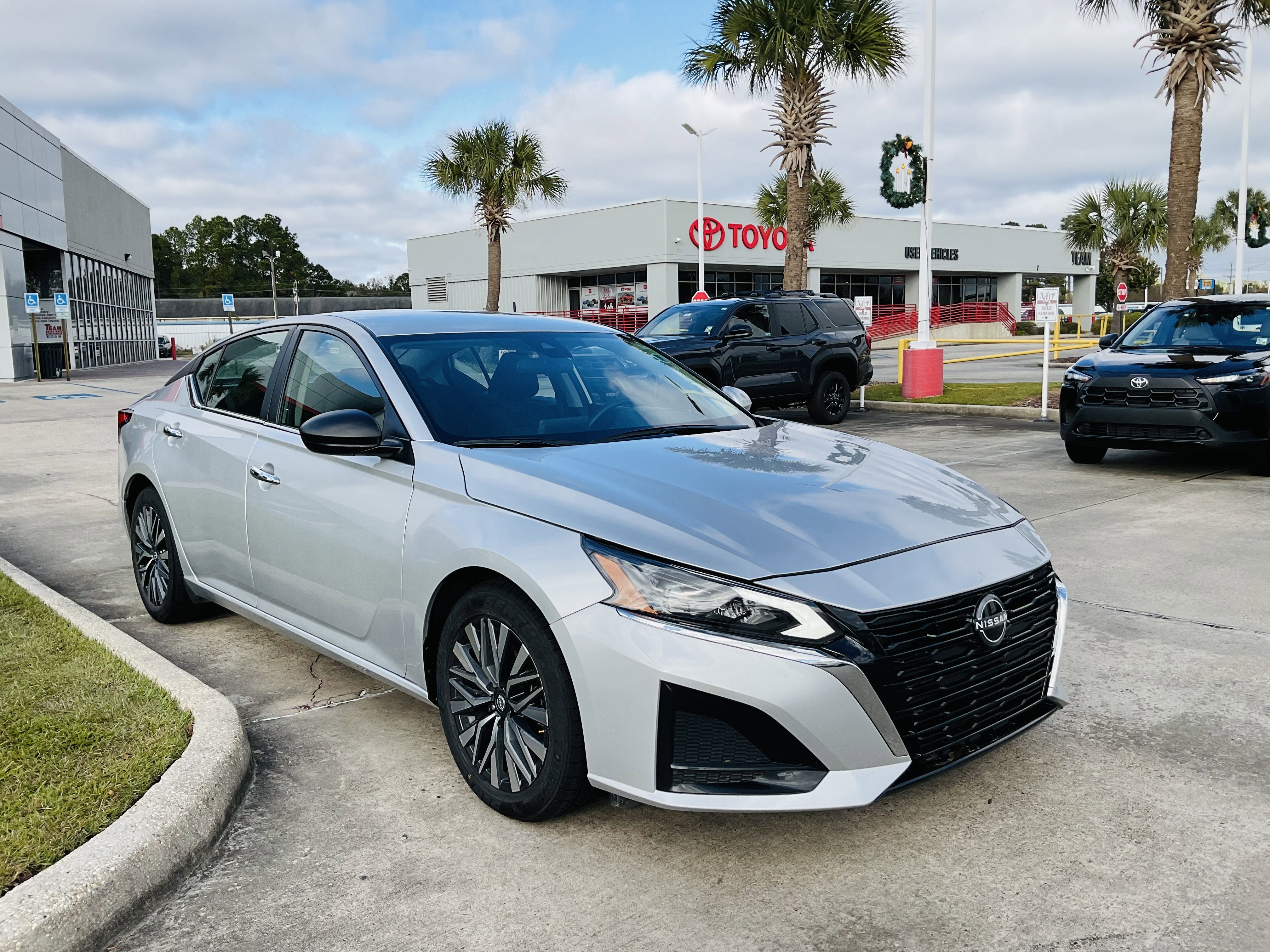 2024 Nissan Altima 2.5 SV