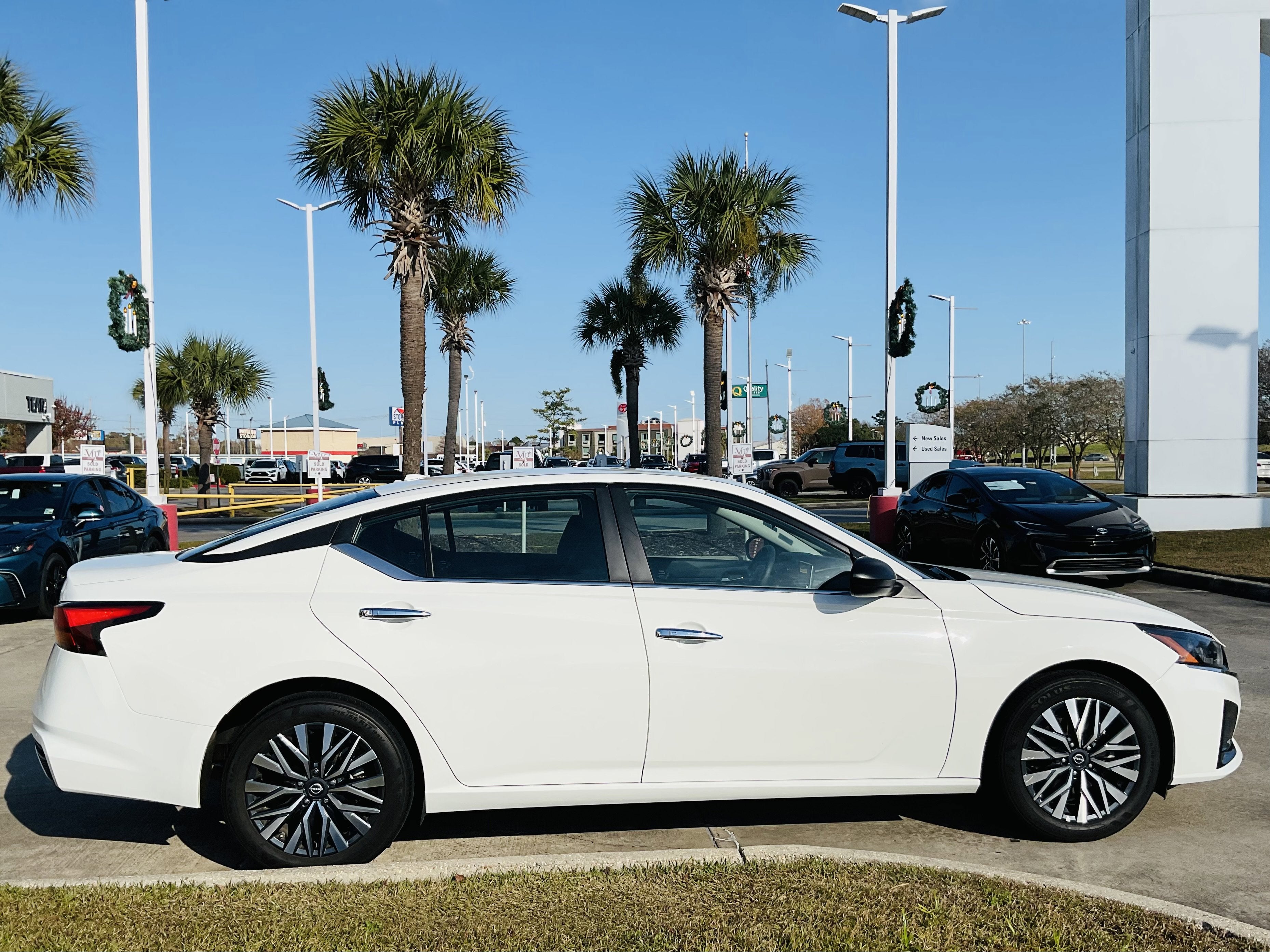 2025 Nissan Altima SV