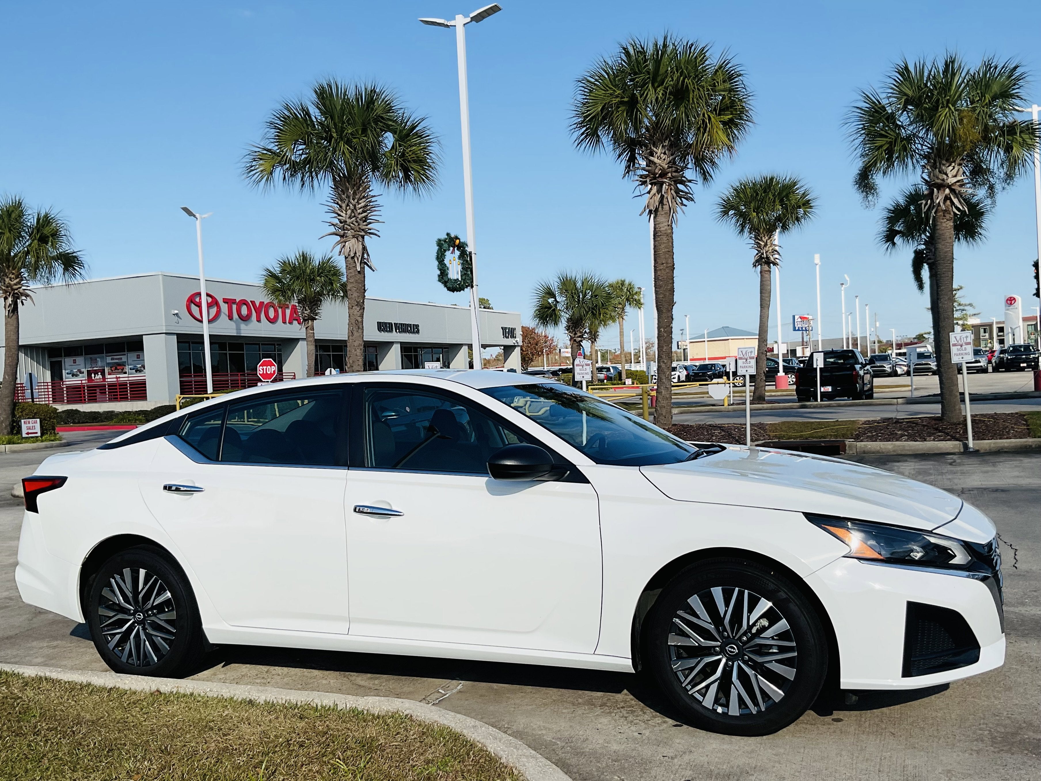 2025 Nissan Altima SV