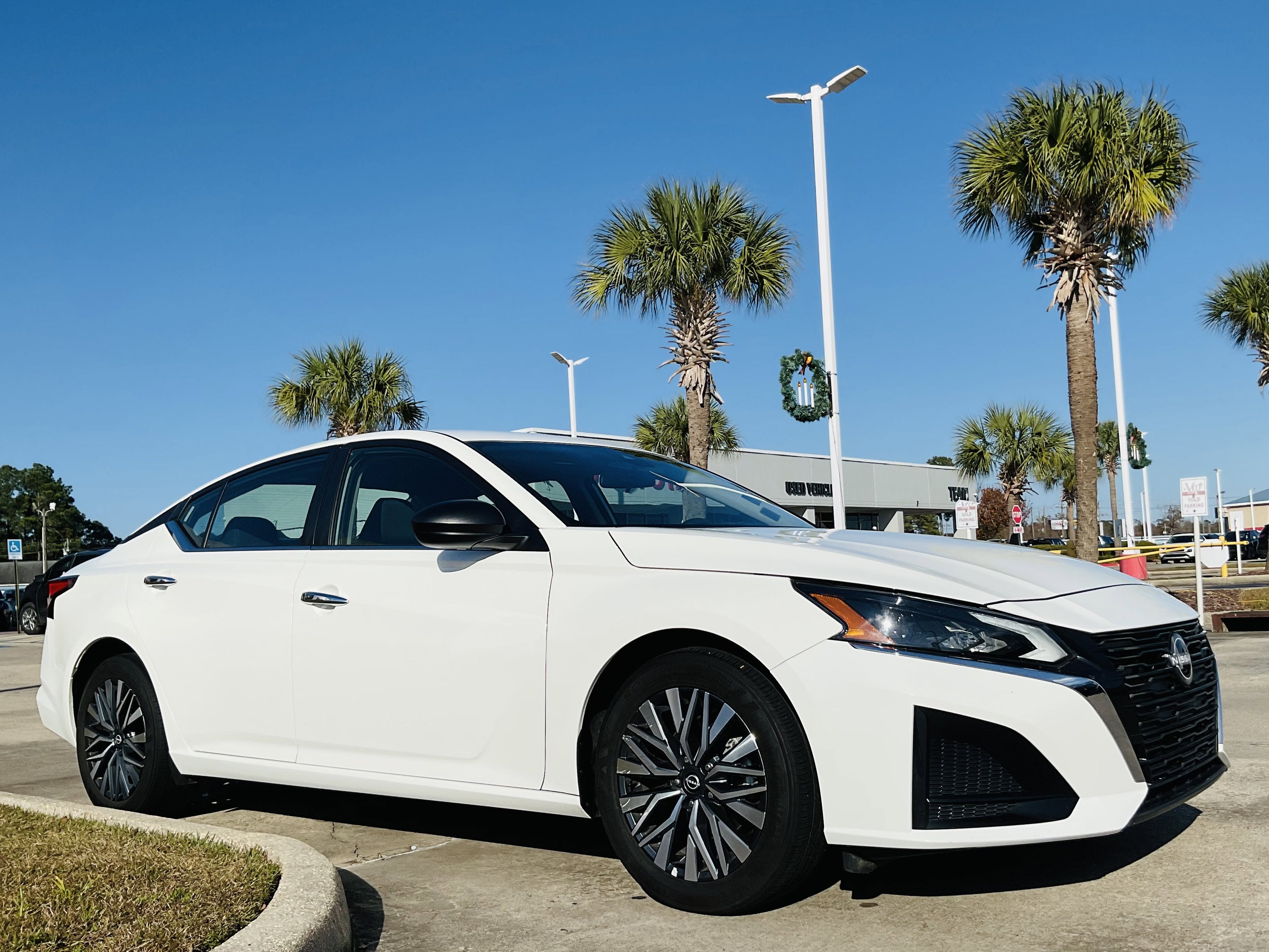 2025 Nissan Altima SV