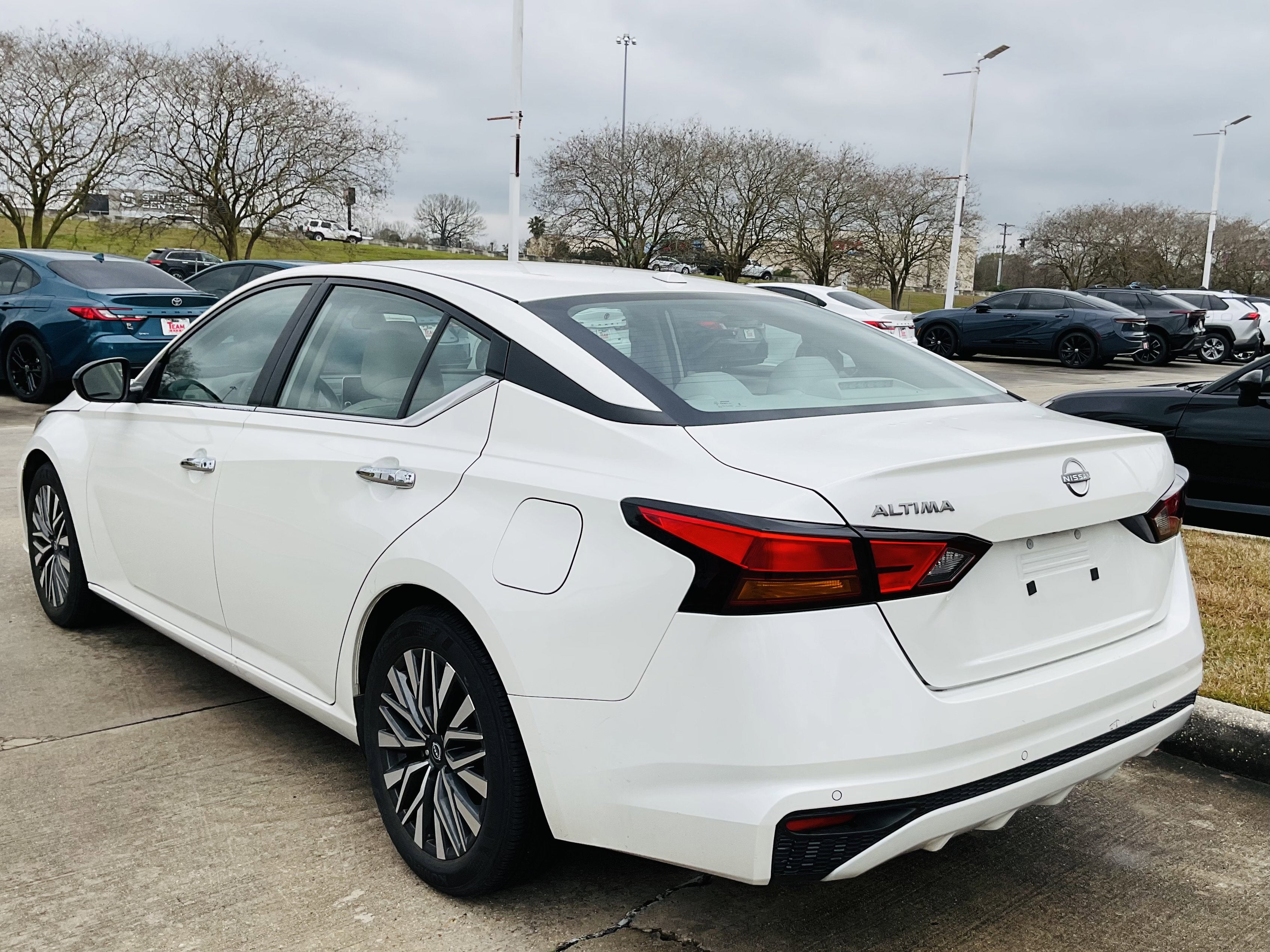2025 Nissan Altima SV