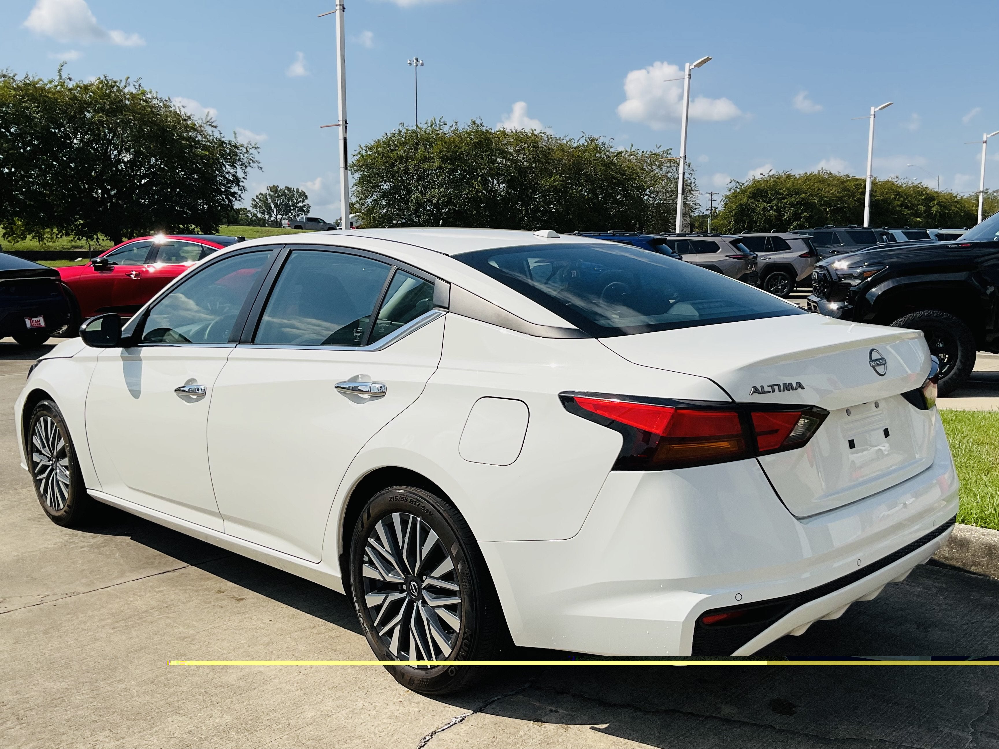 2025 Nissan Altima SV