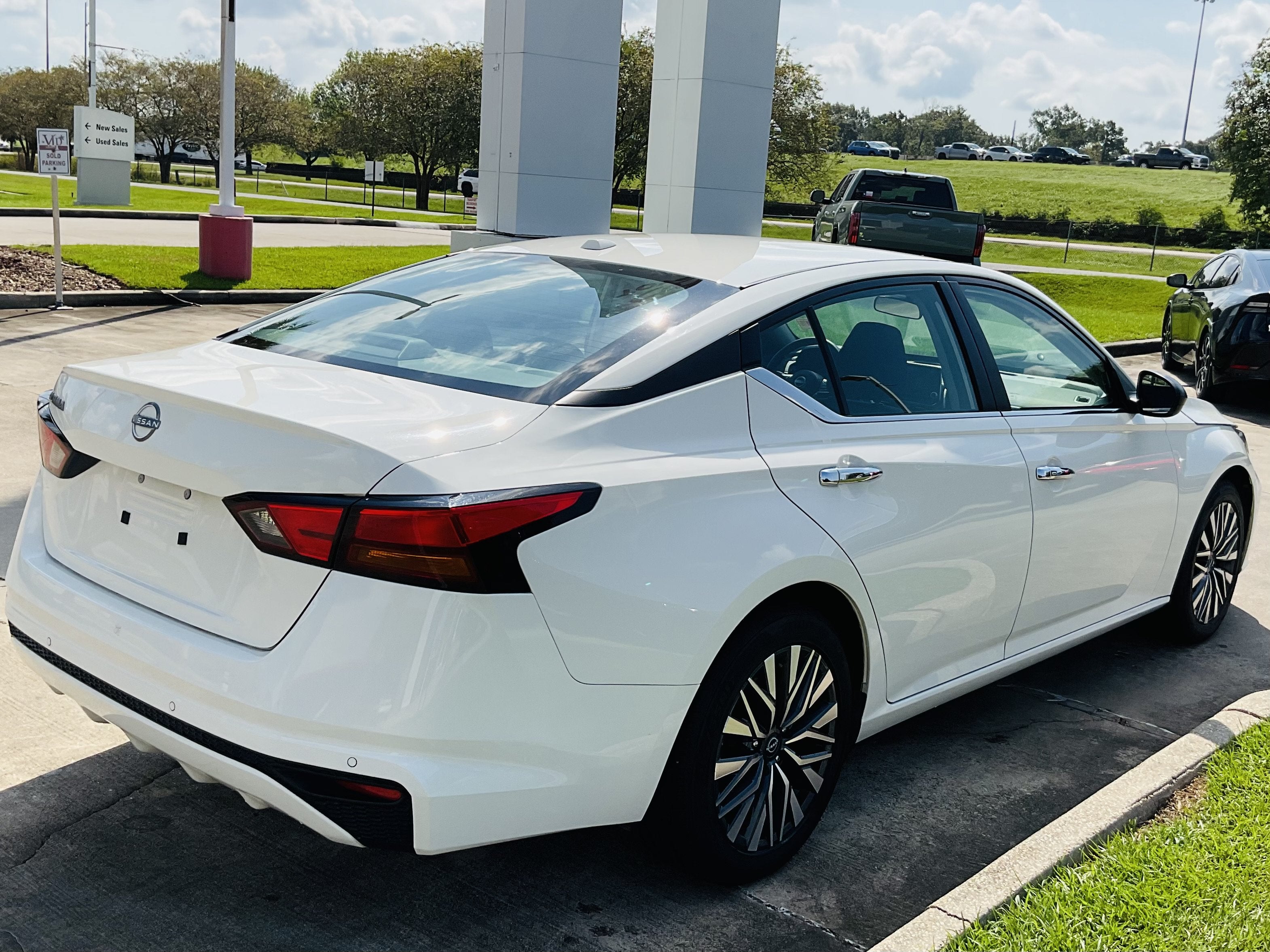 2025 Nissan Altima SV