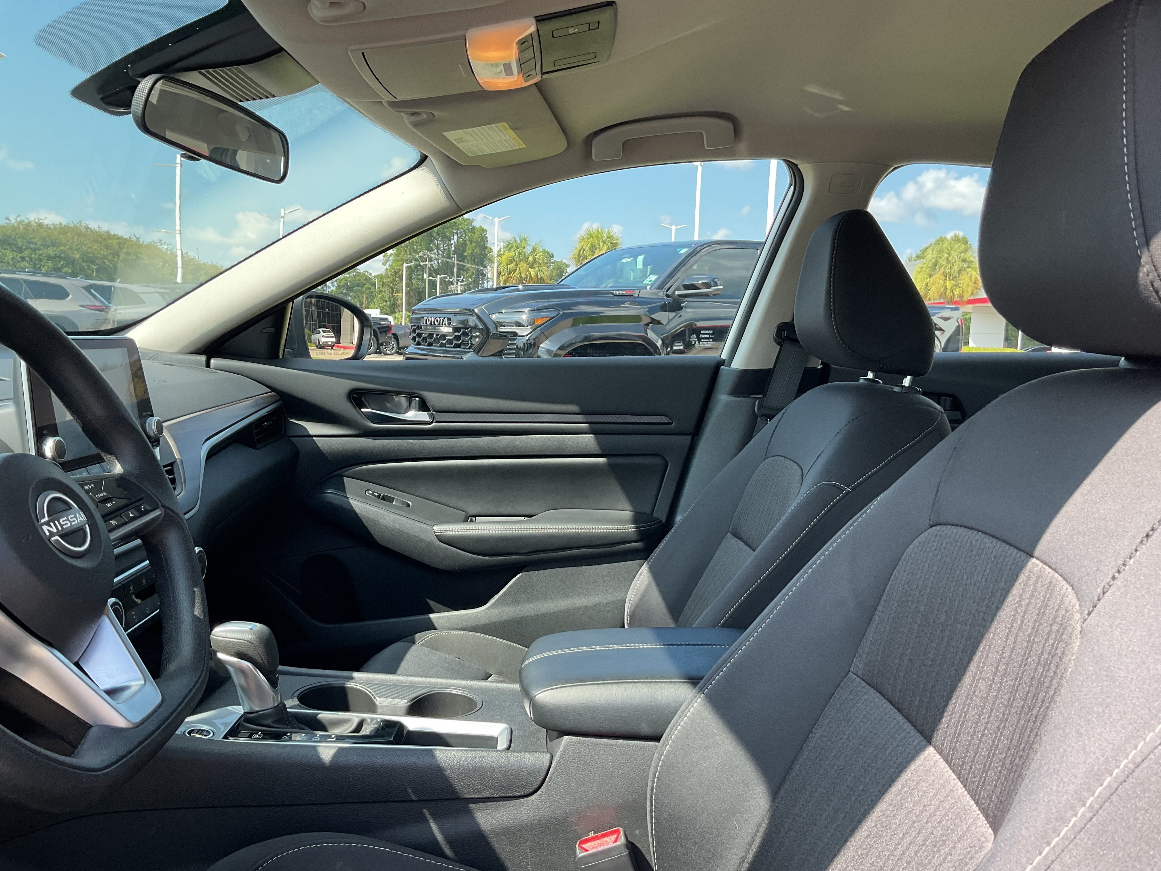 2025 Nissan Altima SV
