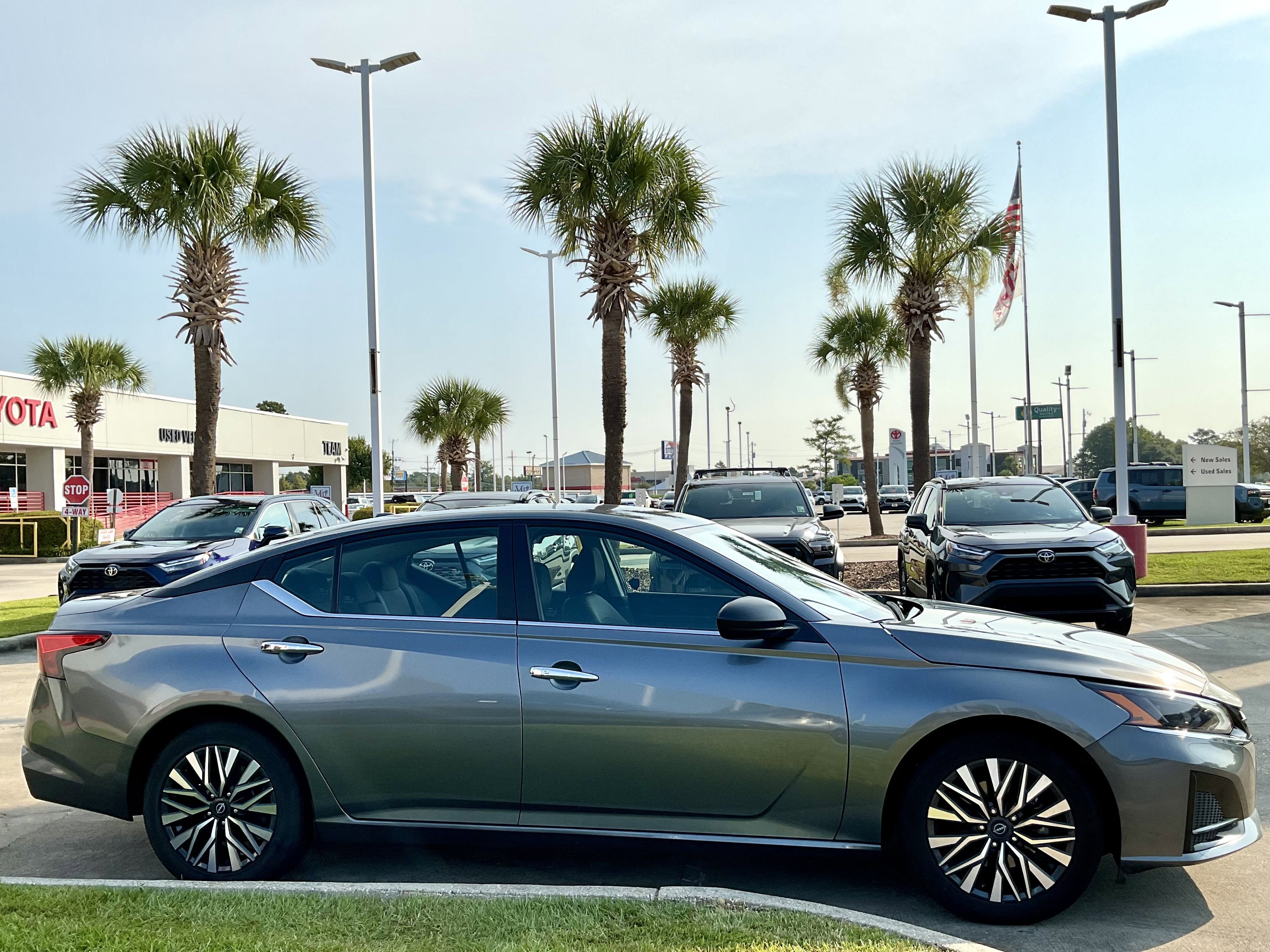 2024 Nissan Altima 2.5 SV