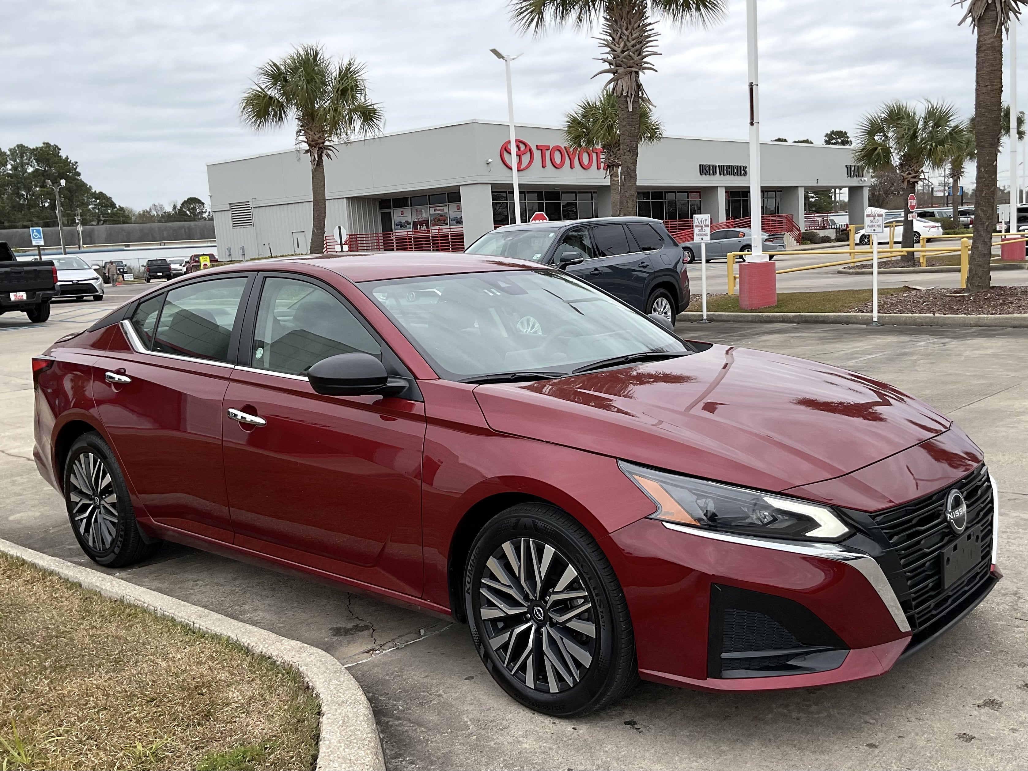 2024 Nissan Altima 2.5 SV