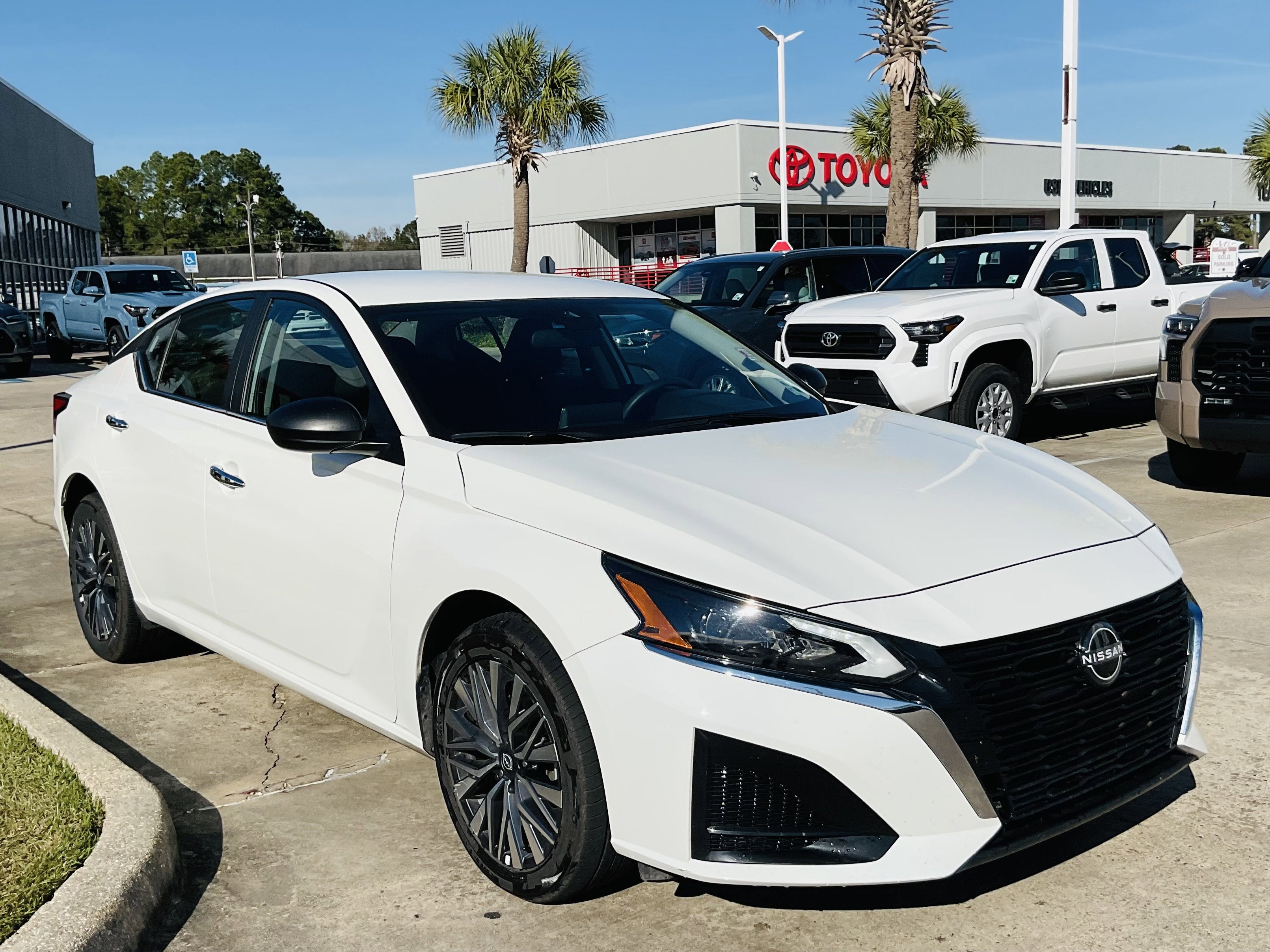 2025 Nissan Altima SV