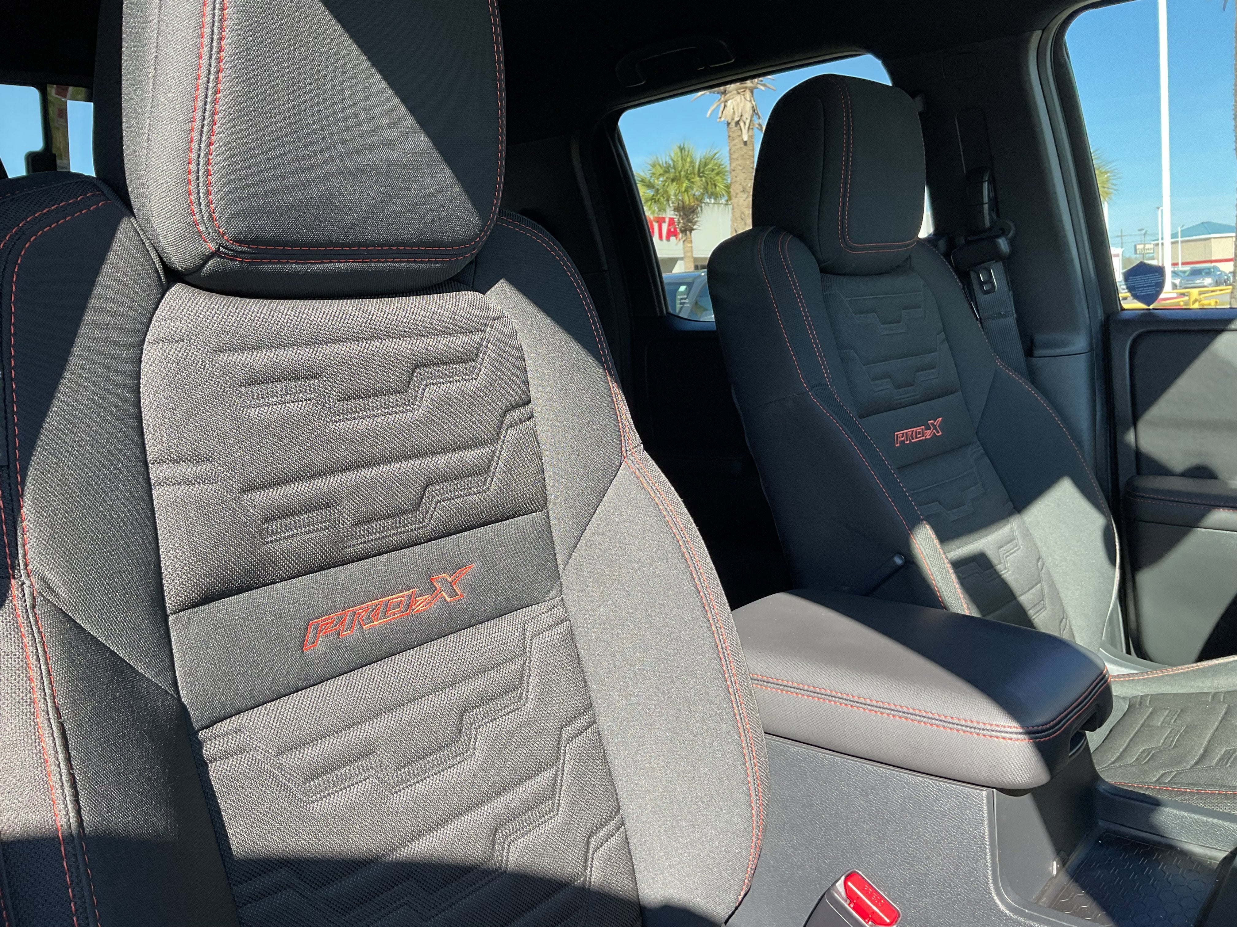 2024 Nissan Frontier PRO-X