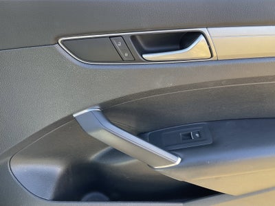 2016 Volkswagen Passat 1.8T S