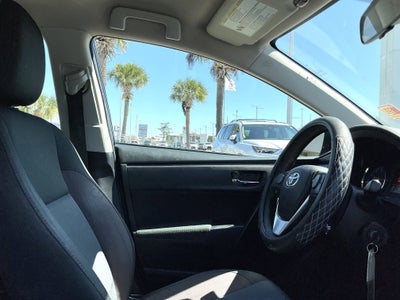 2019 Toyota COROLLA LE