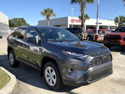 2025 Toyota RAV4 LE