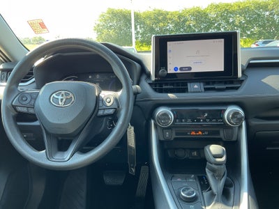 2025 Toyota RAV4 HYBRID Hybrid LE