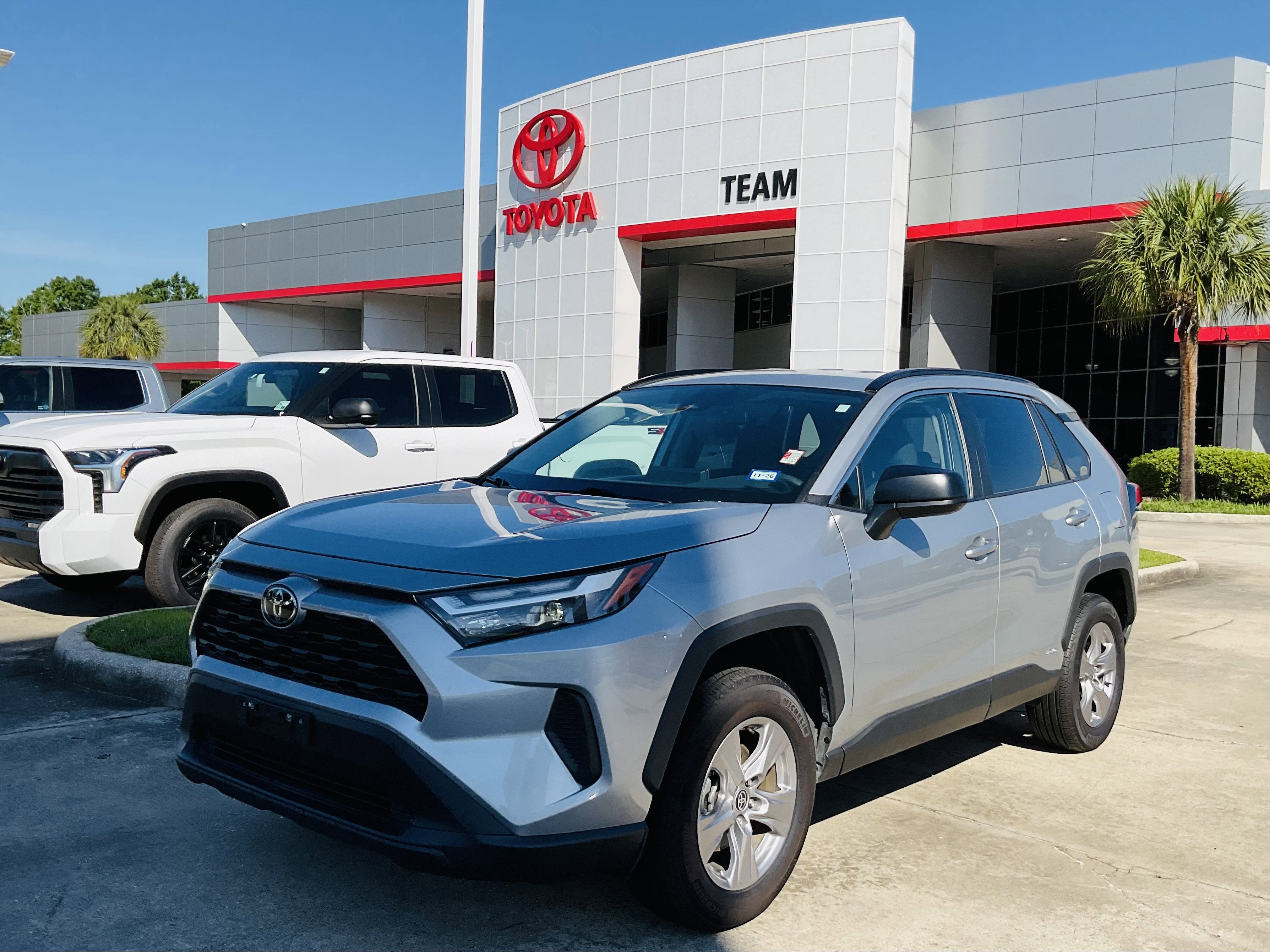 2025 Toyota RAV4 HYBRID Hybrid LE