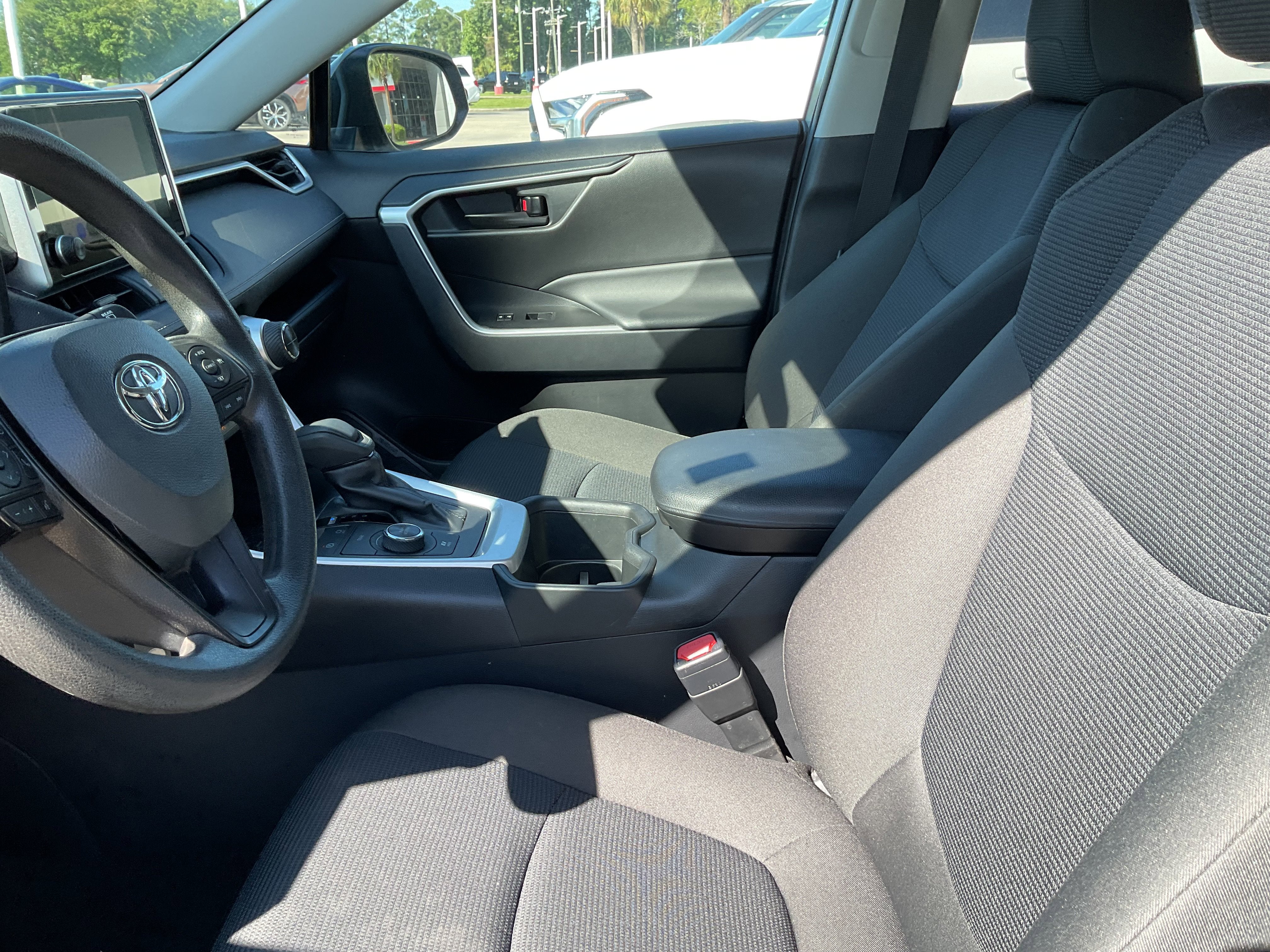 2025 Toyota RAV4 HYBRID Hybrid LE