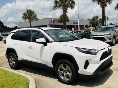 2024 Toyota RAV4 XLE