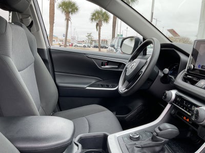 2025 Toyota RAV4 HYBRID Hybrid XLE