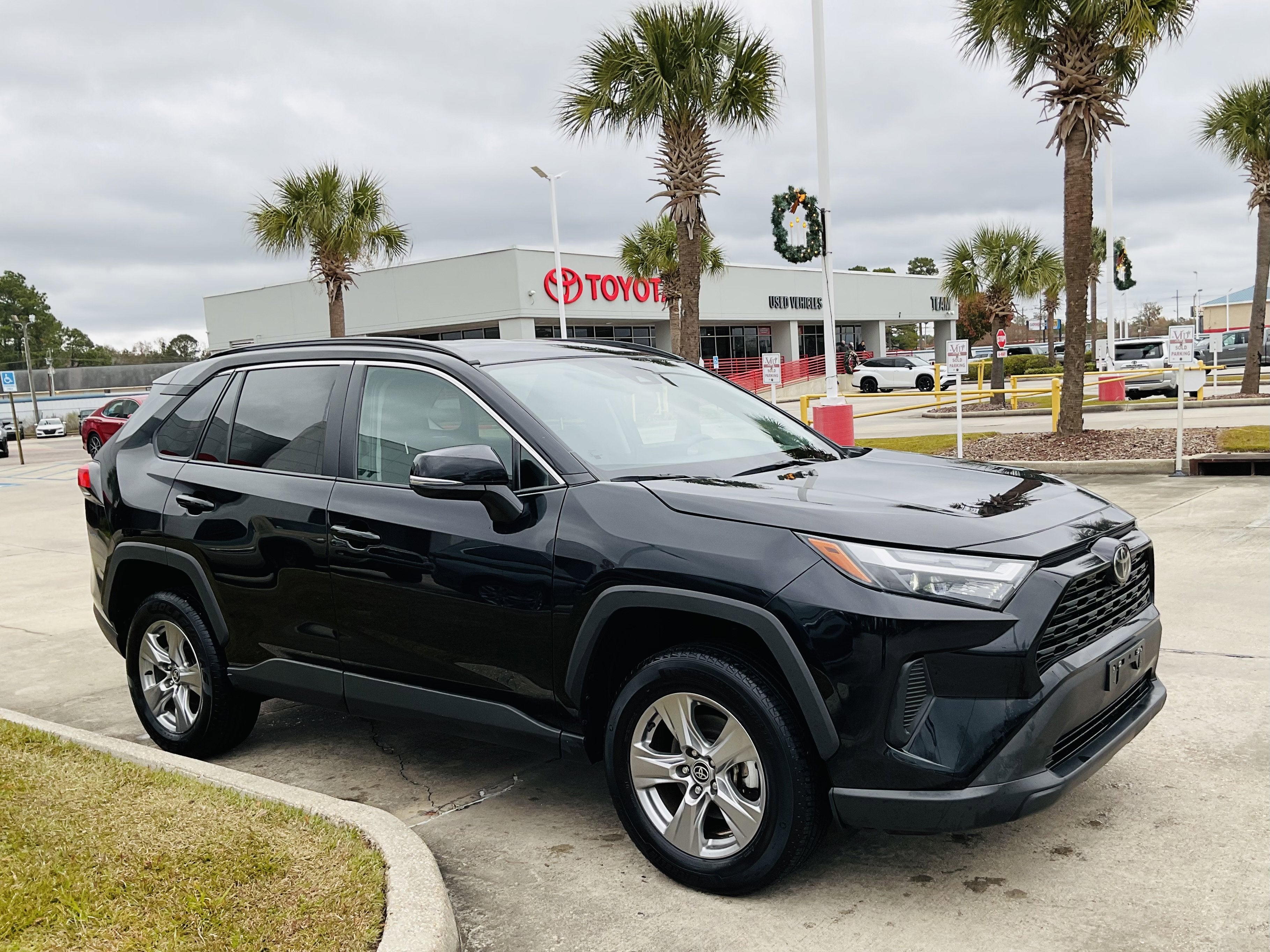 2024 Toyota RAV4 XLE