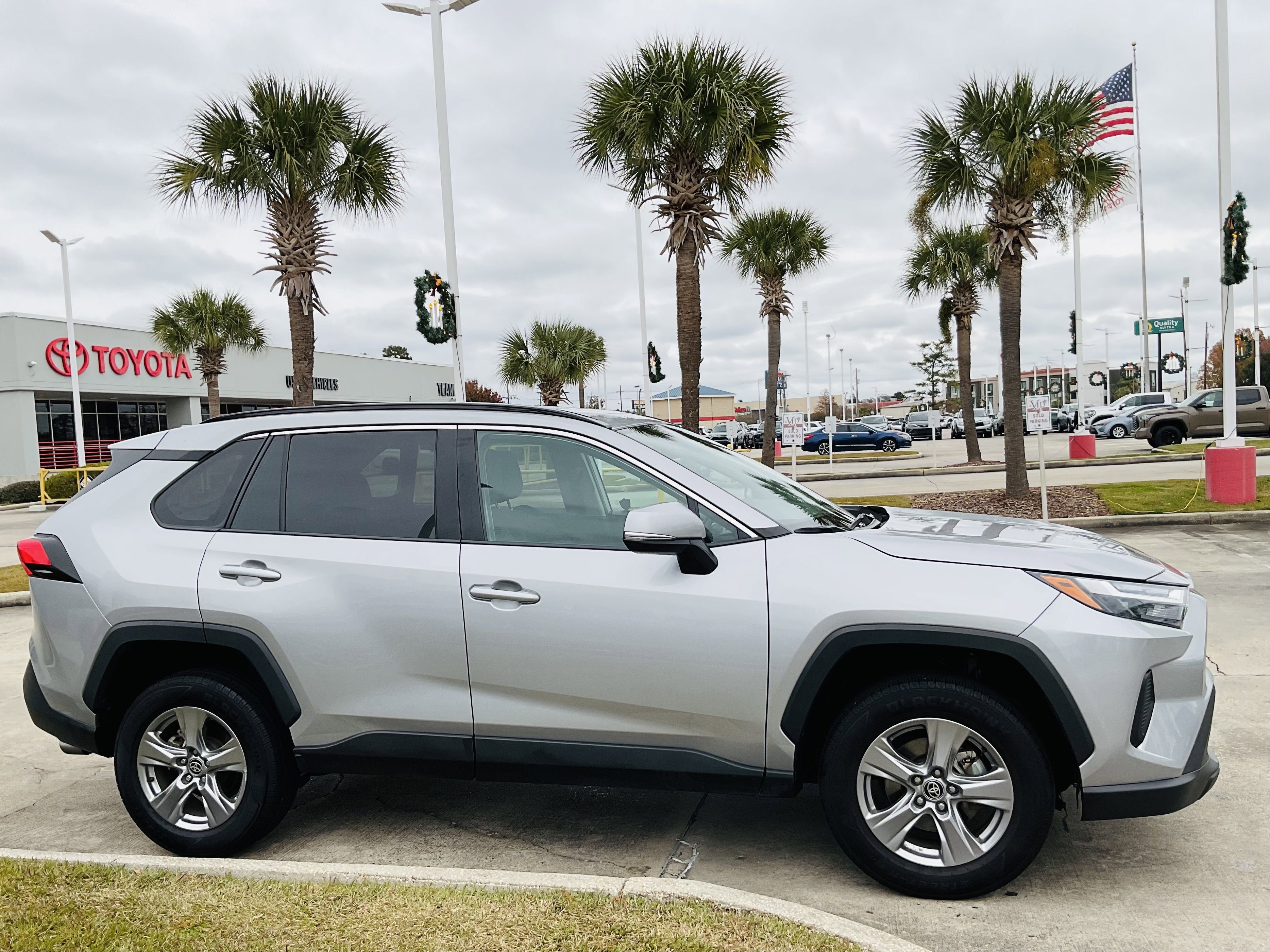 2024 Toyota RAV4 XLE