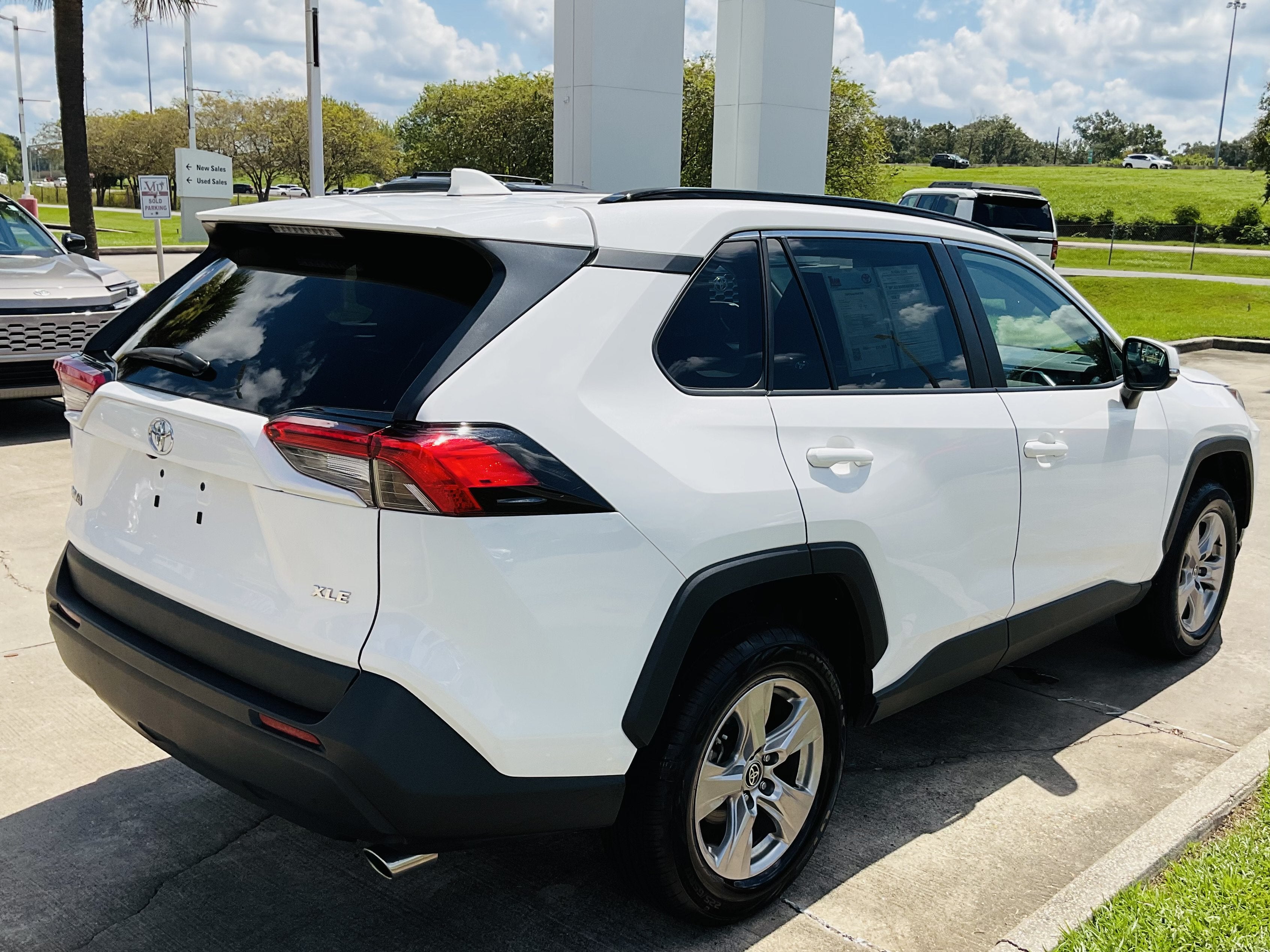2024 Toyota RAV4 XLE