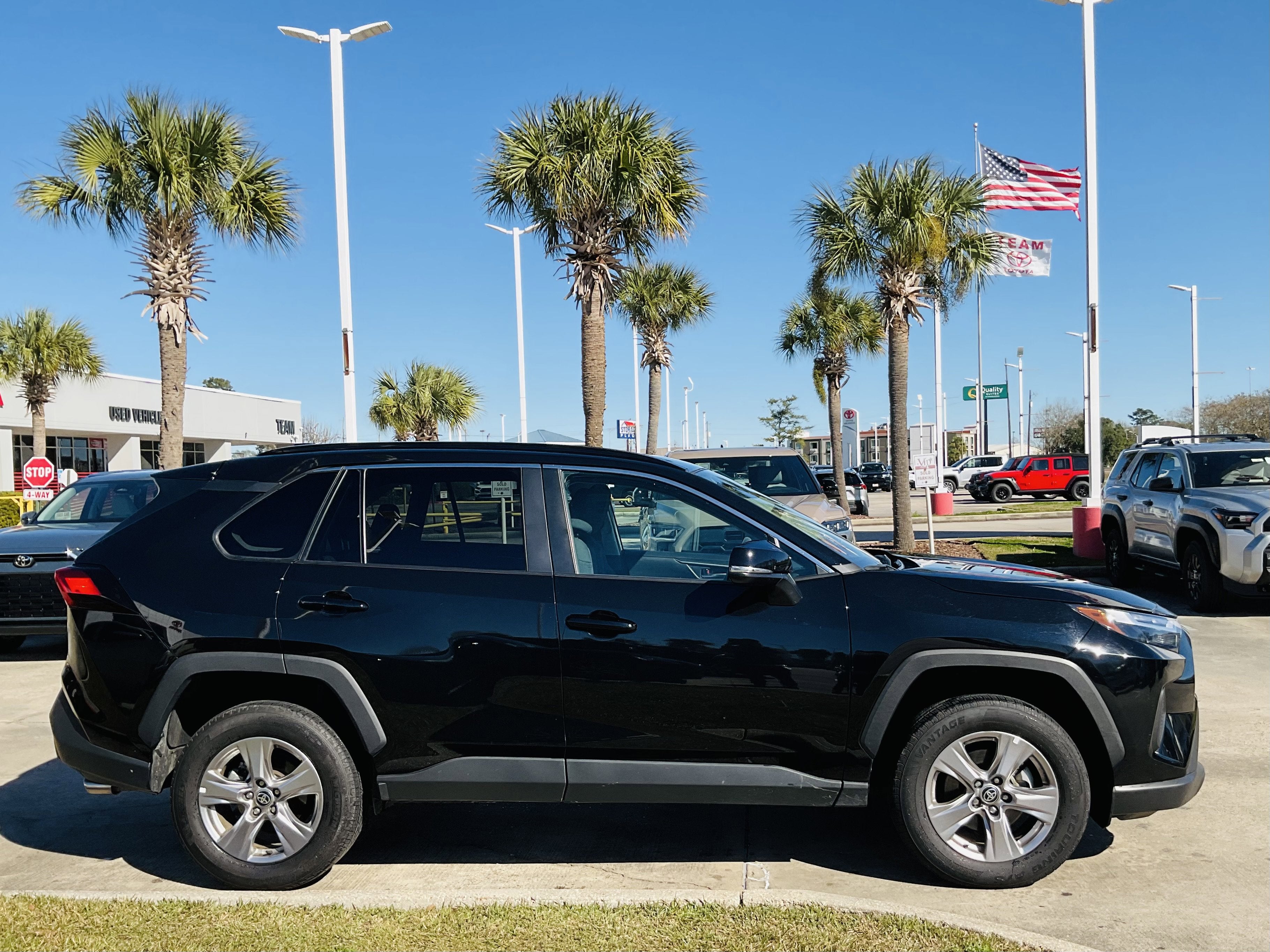 2024 Toyota RAV4 XLE