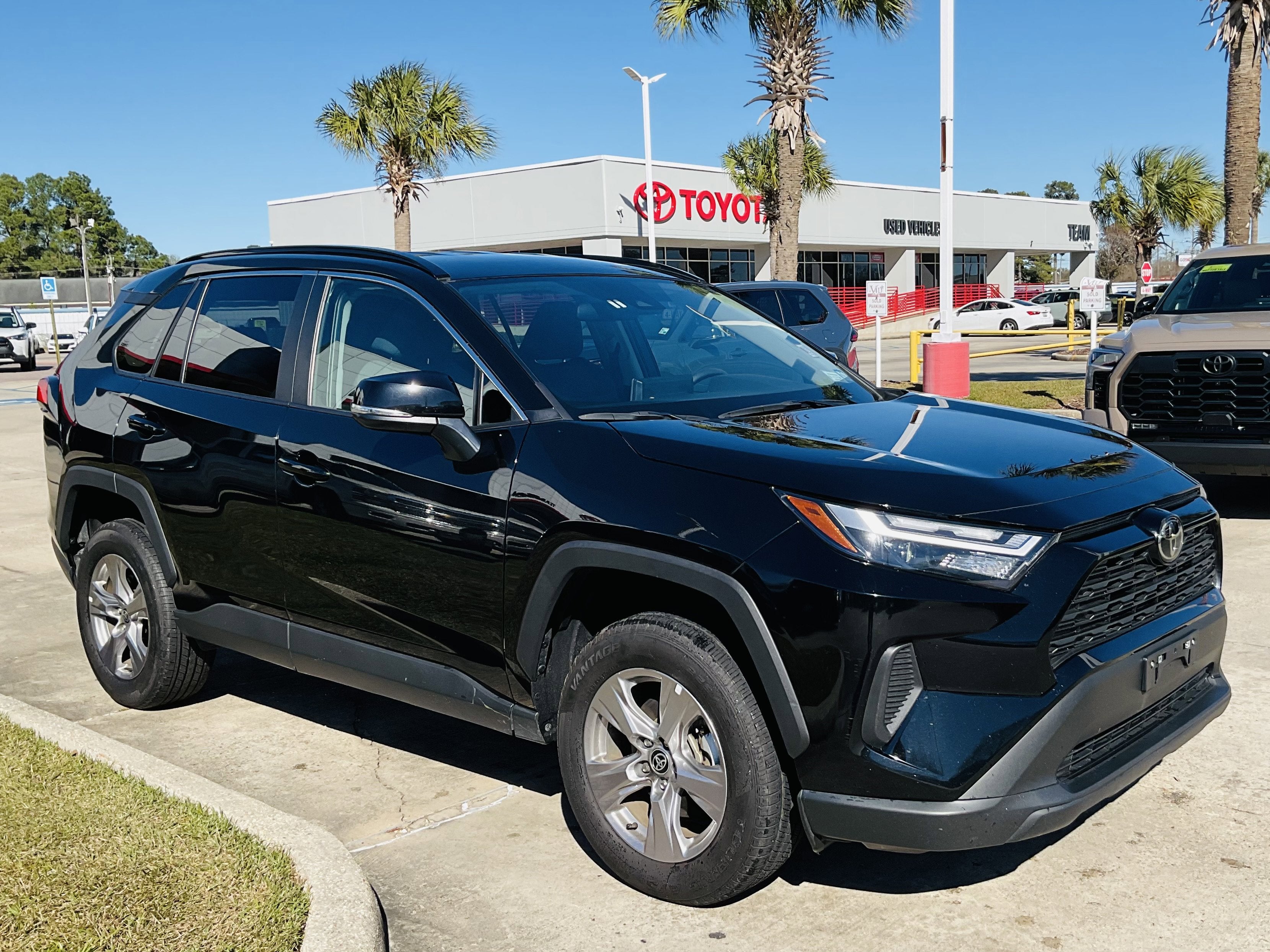 2024 Toyota RAV4 XLE