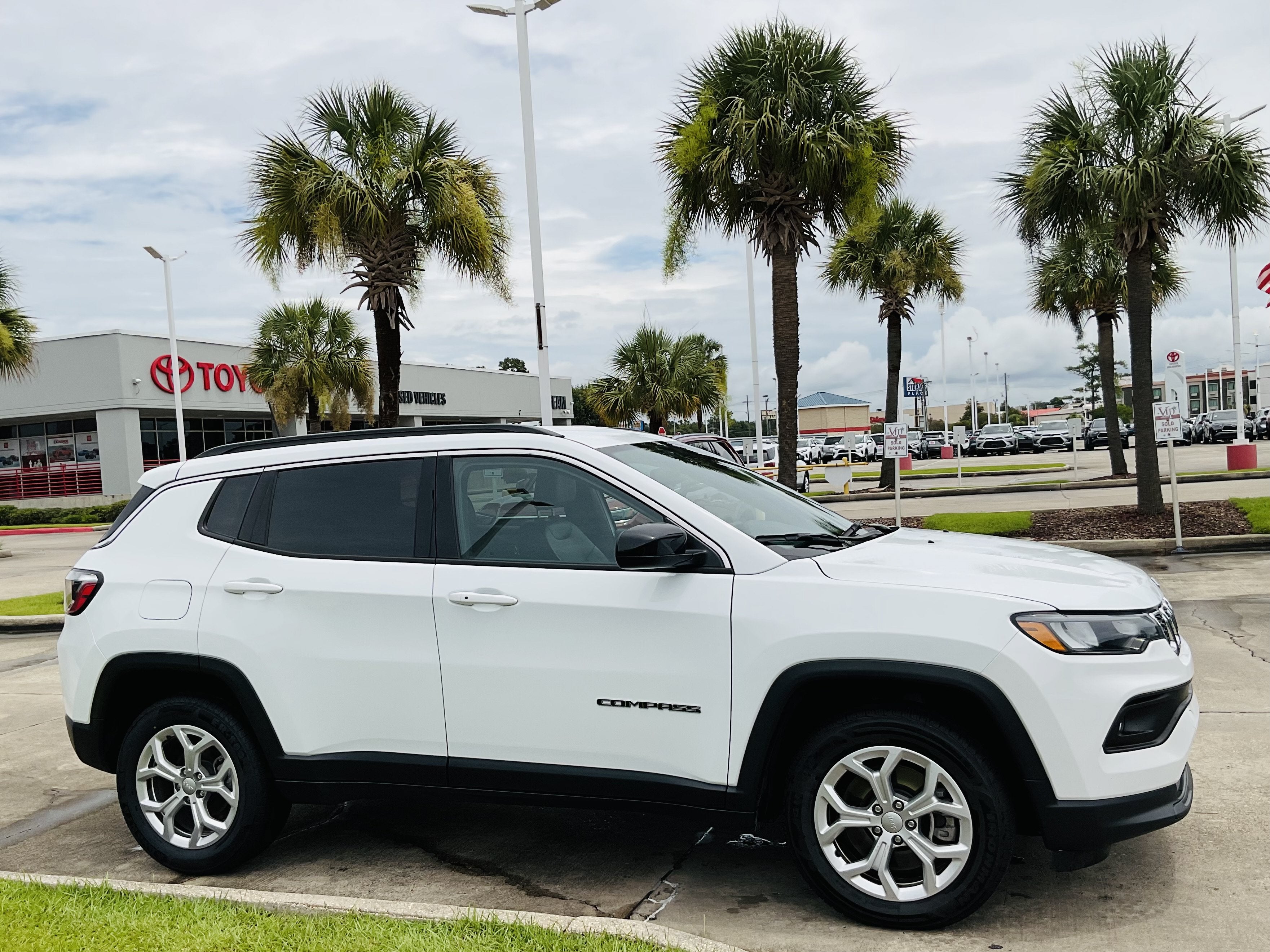 2024 Jeep Compass Latitude