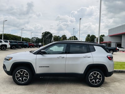 2025 Jeep Compass Trailhawk