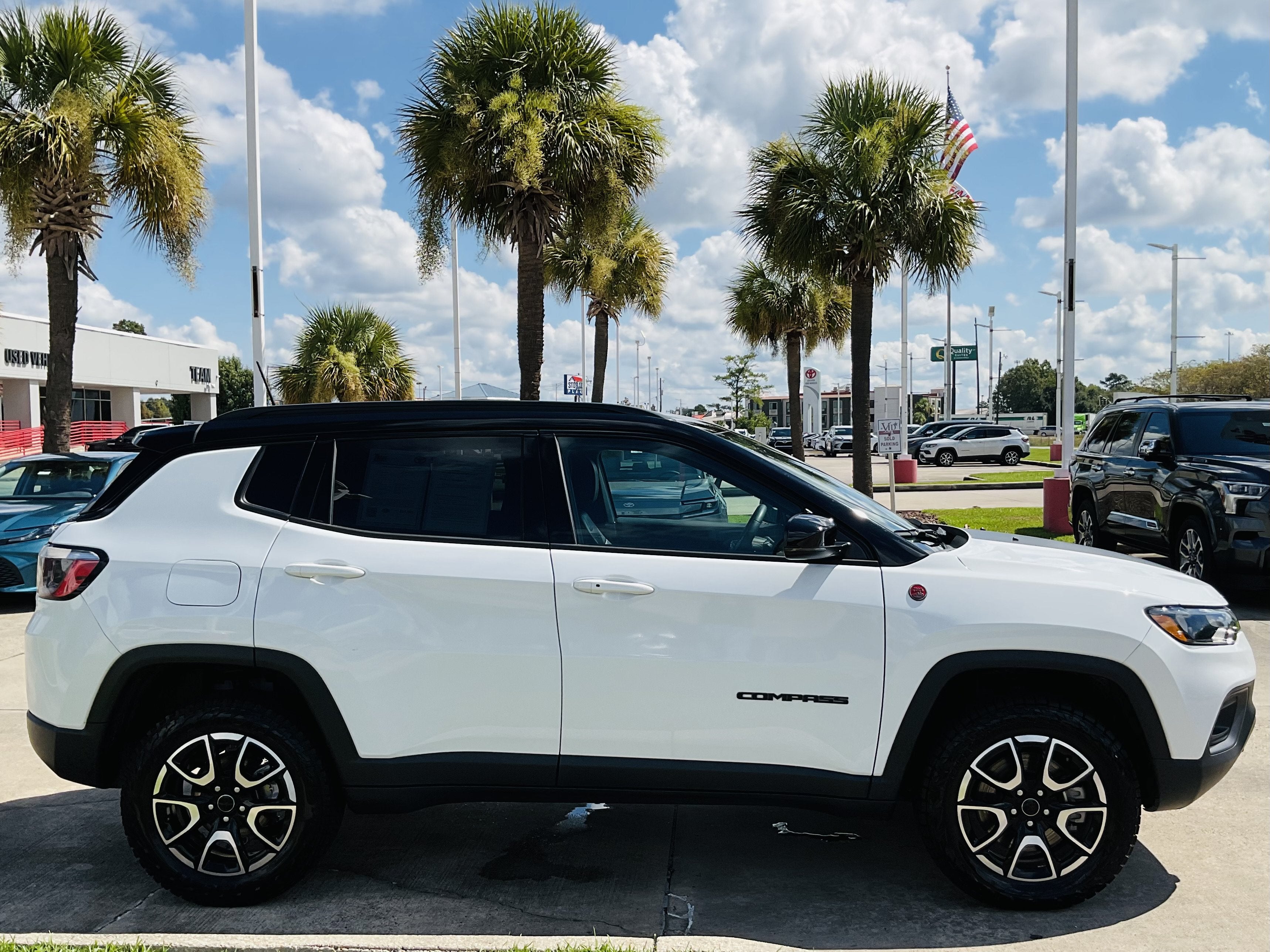 2025 Jeep Compass Trailhawk