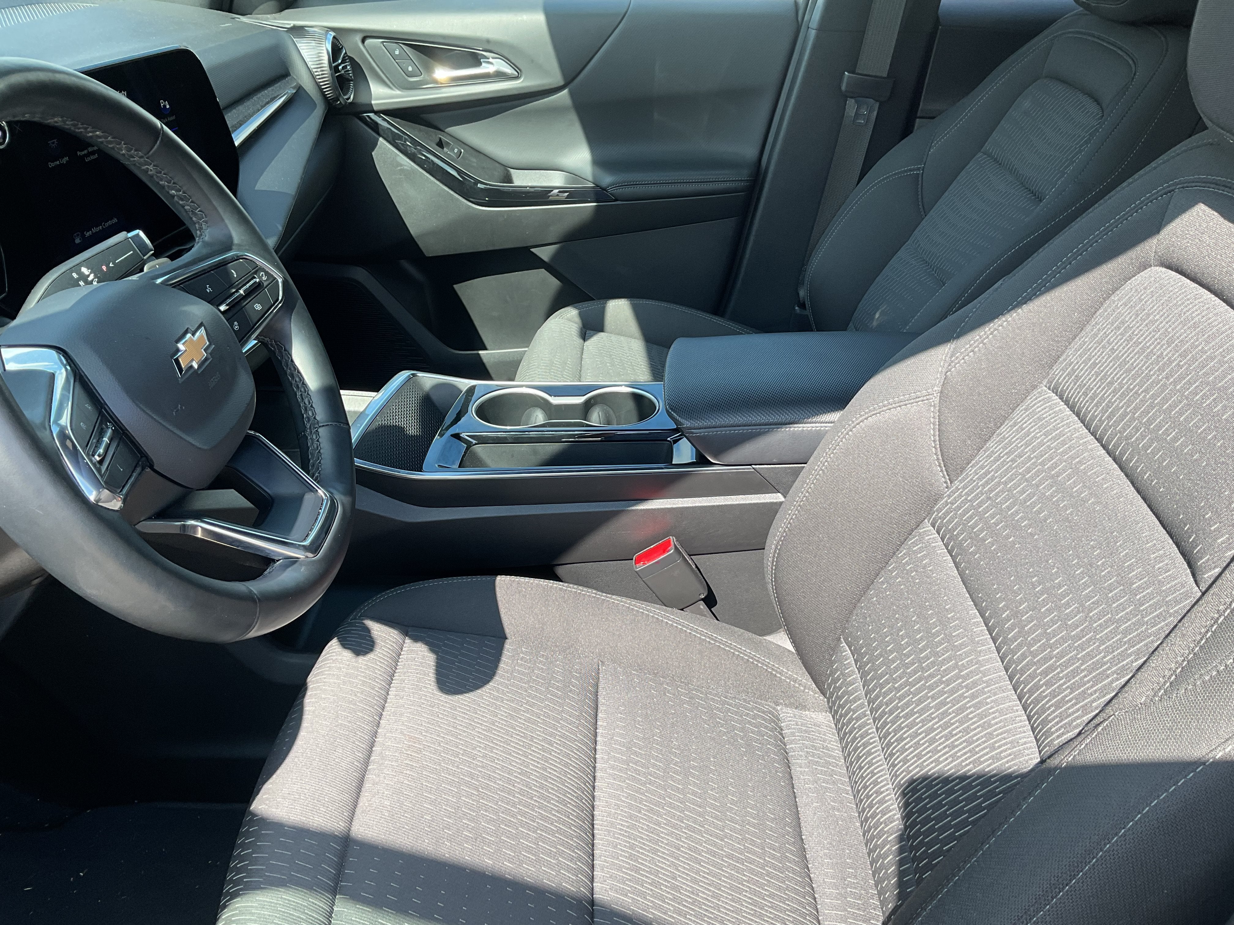 2025 Chevrolet Equinox FWD LT