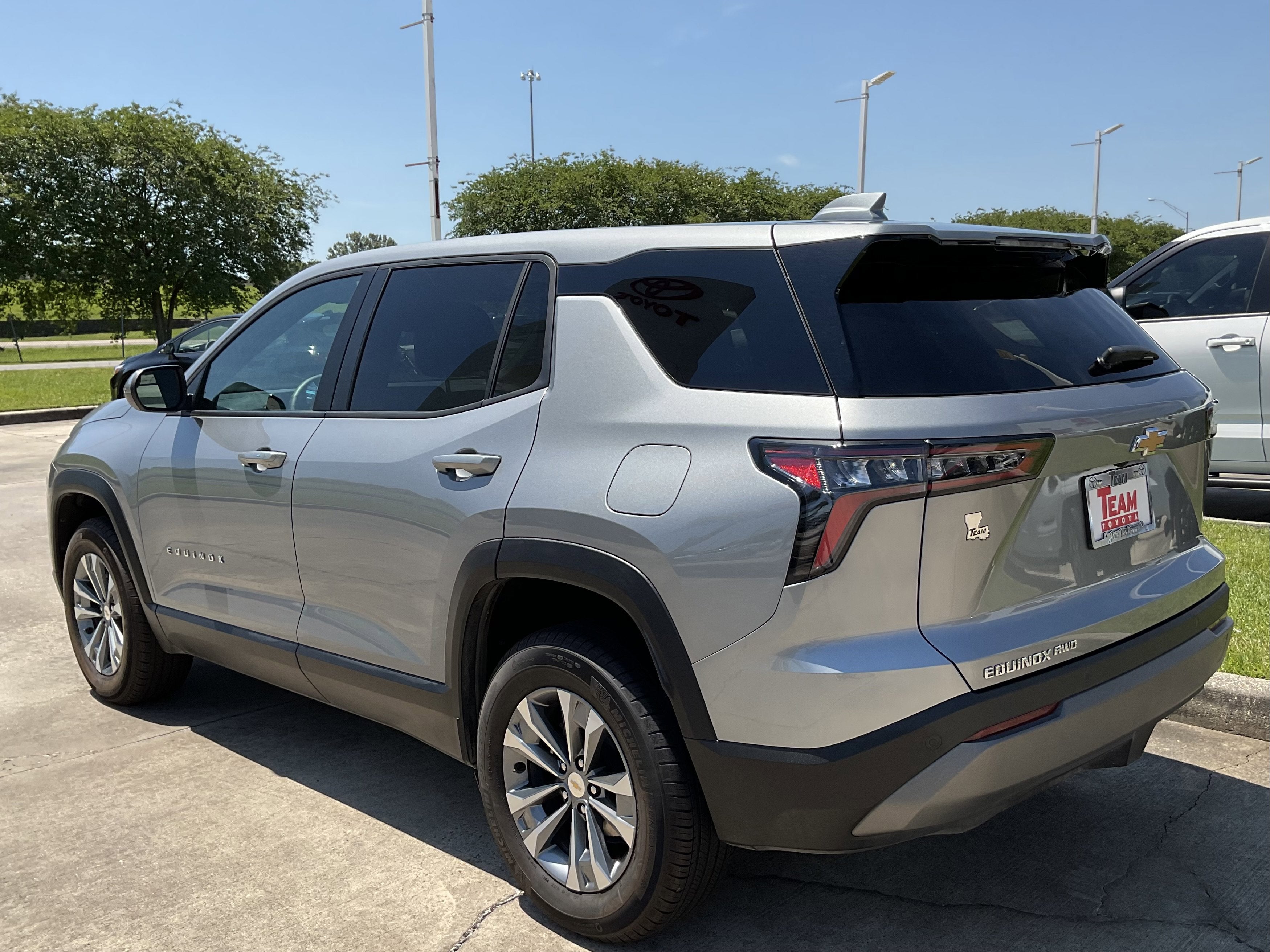2025 Chevrolet Equinox AWD LT