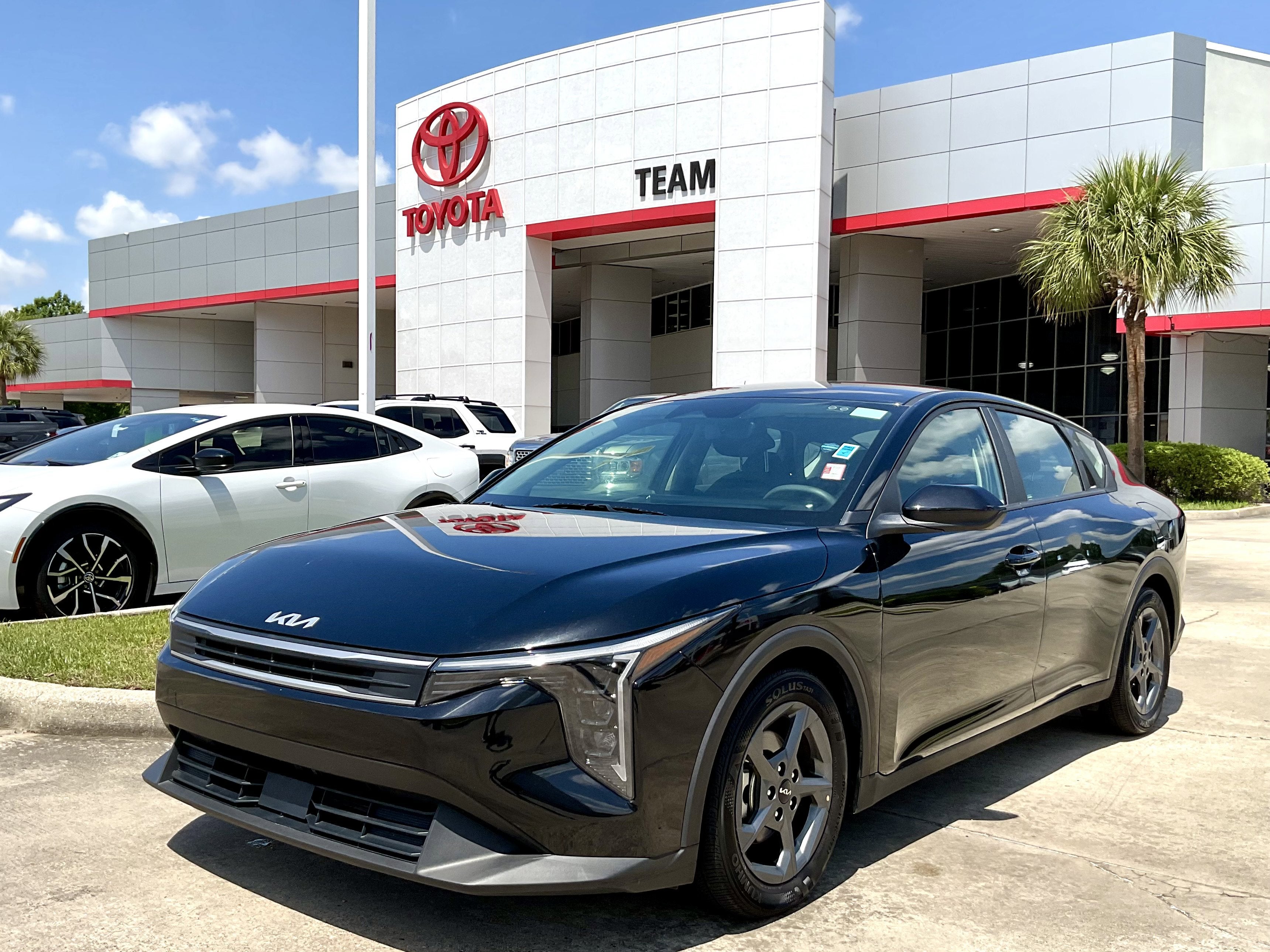2025 Kia K4