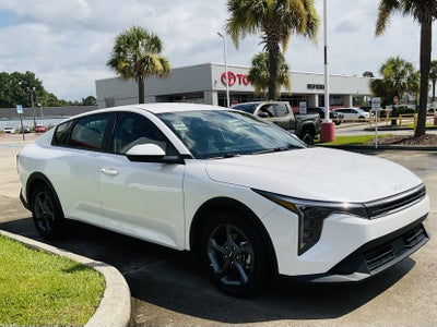 2025 Kia K4 LXS