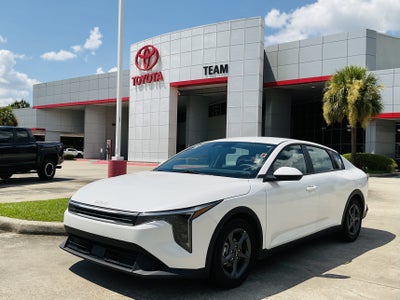 2025 Kia K4 LXS