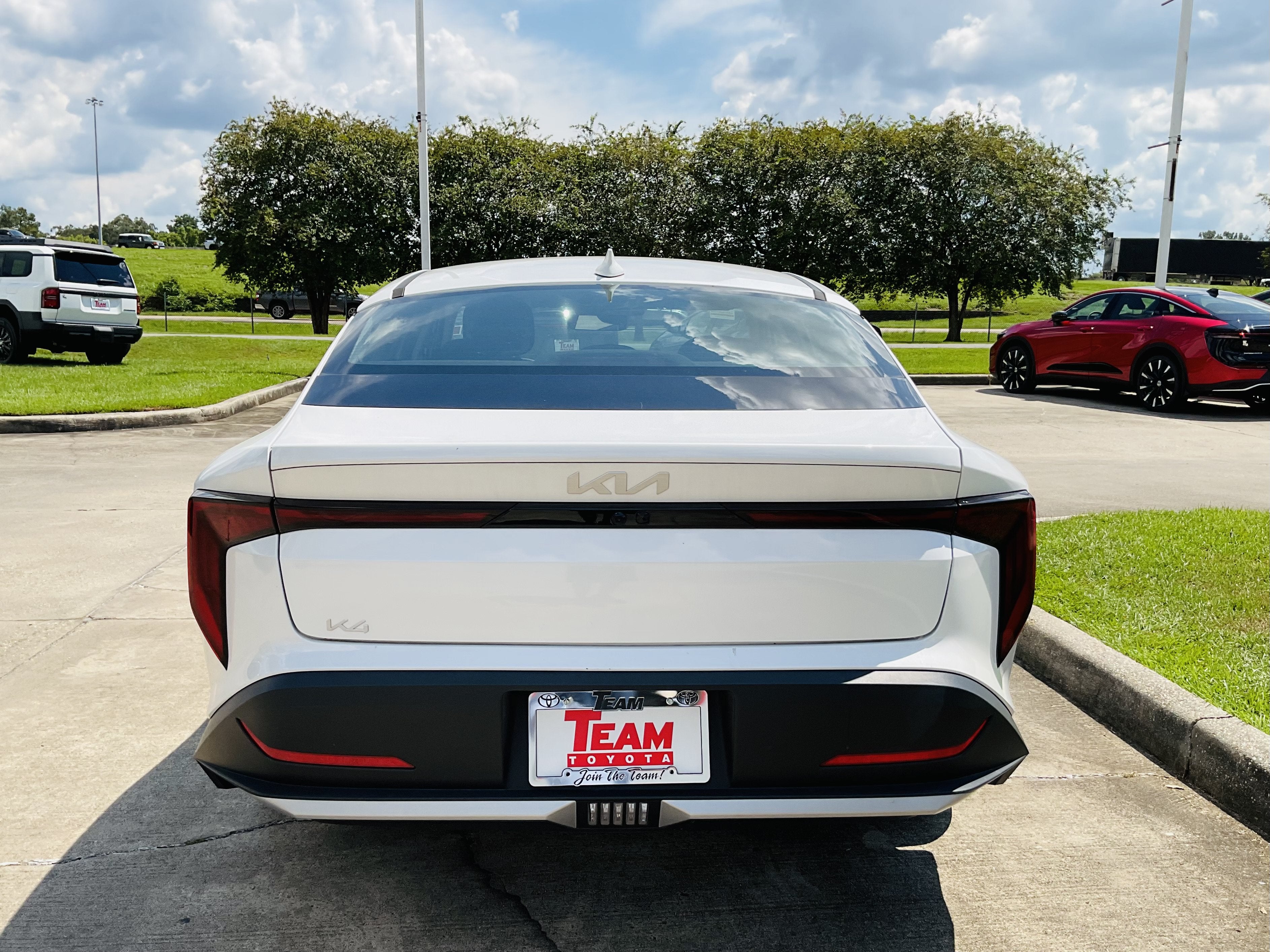 2025 Kia K4 LXS