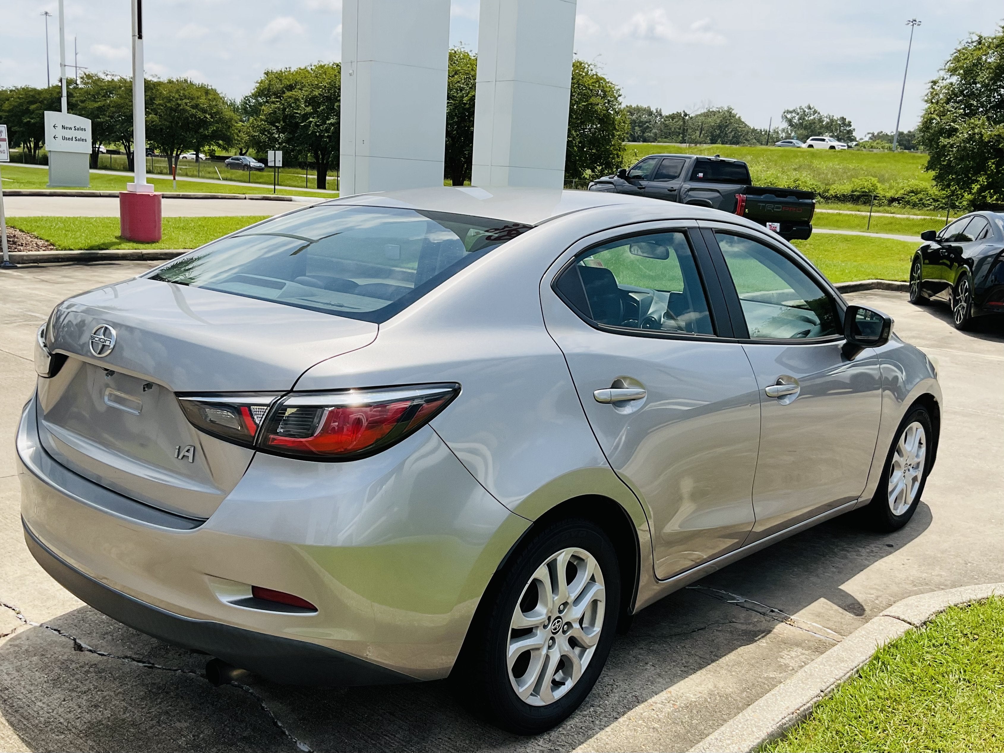 2016 Scion SCION iA 4dr Sdn Man (Natl)